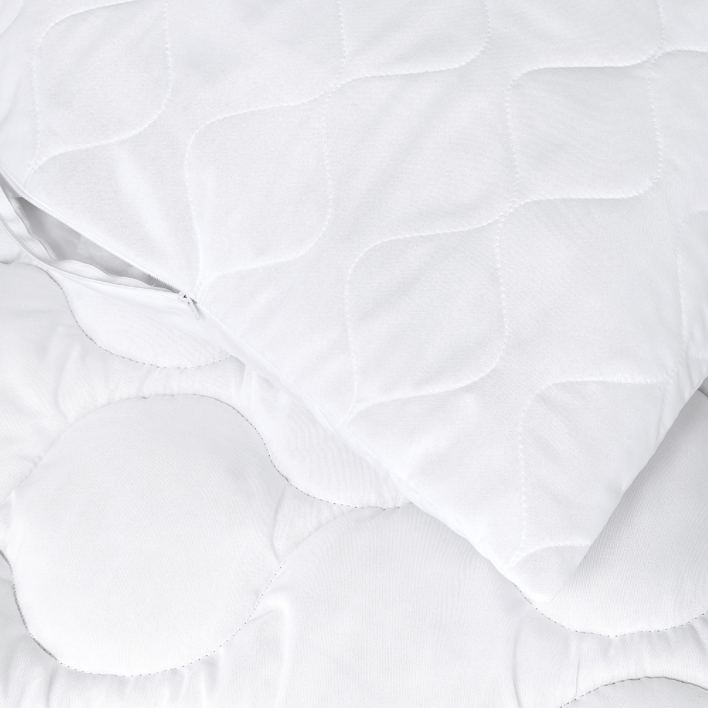 uncover by SCHIESSER Couette microfibre »Chelsea« normal 1 cuis tlg. remplissage en fibres de polyester recyclé