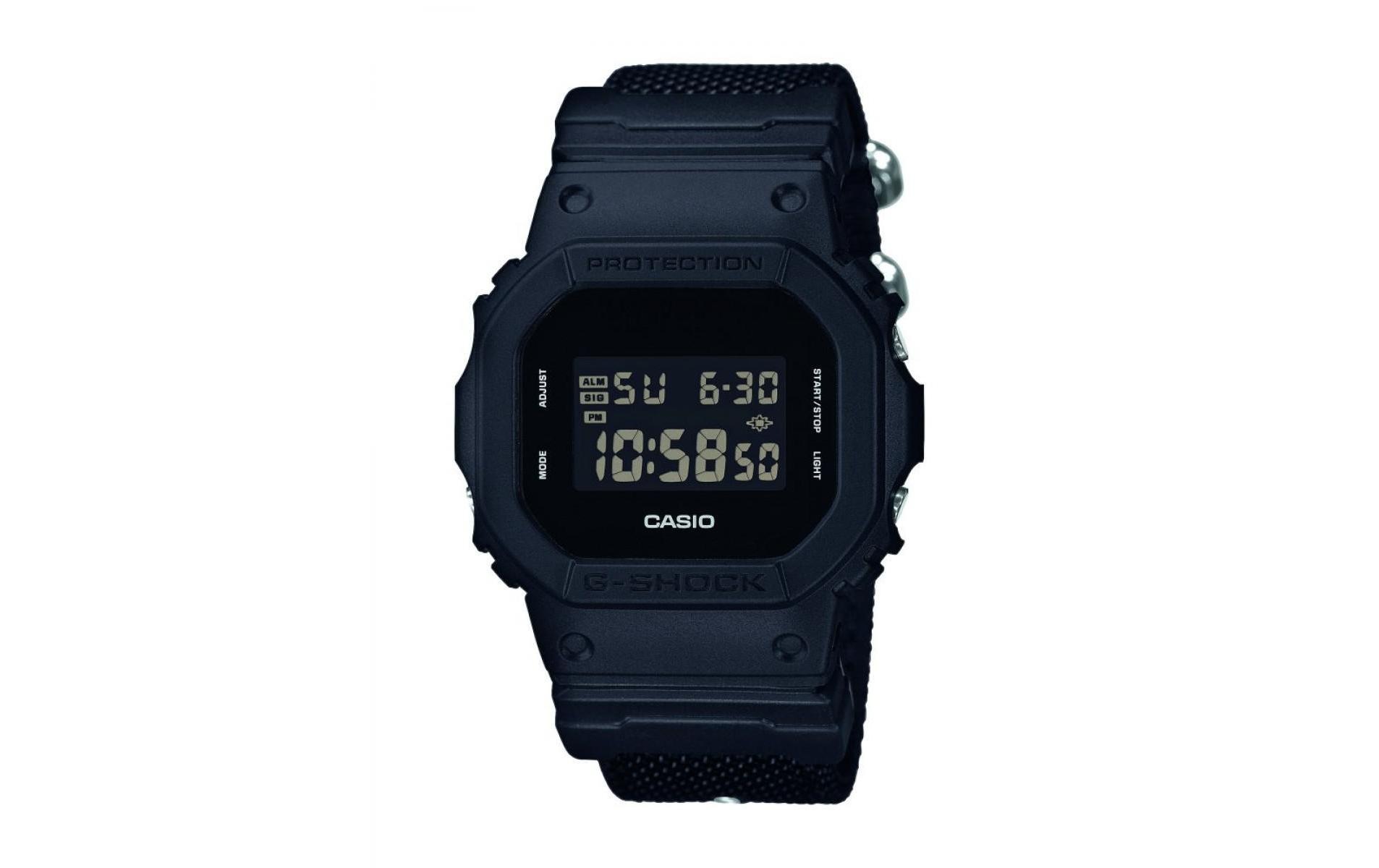 Image of CASIO G-SHOCK Watch »Armbanduhr G-Shock Basic Series DW-5600BBN-1ER« bei Ackermann Versand Schweiz