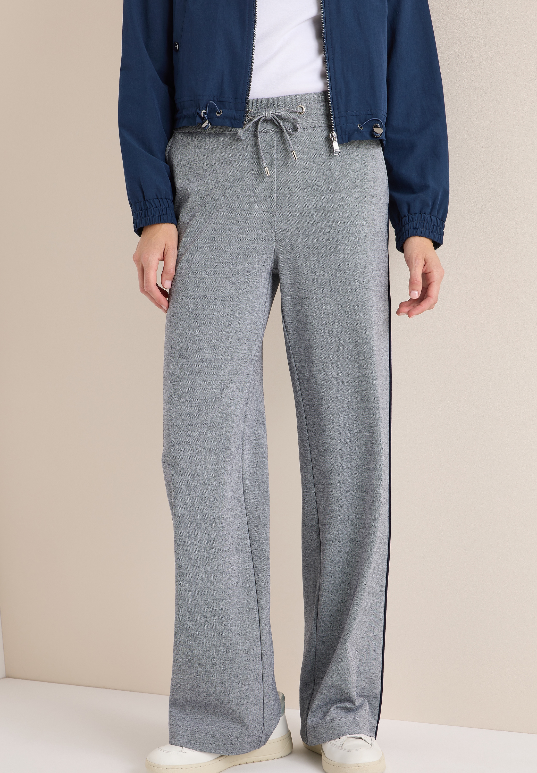 Image of Cecil Jogginghose "Style Neele" mit Gallonstreifen