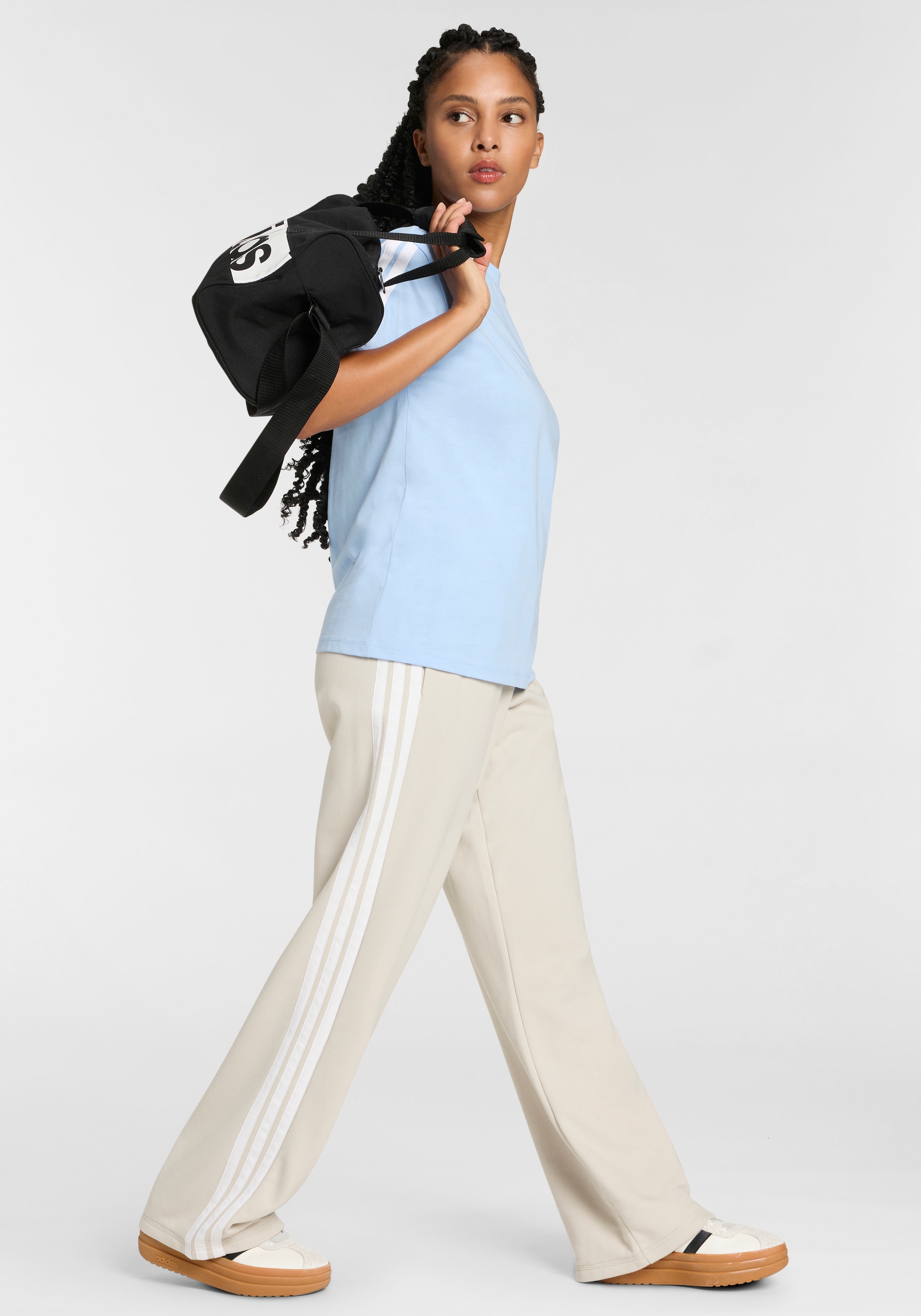 adidas Sportswear Sporthose »W 3S FT OH PT«  Reguläre Passform, aus weichem French Terry