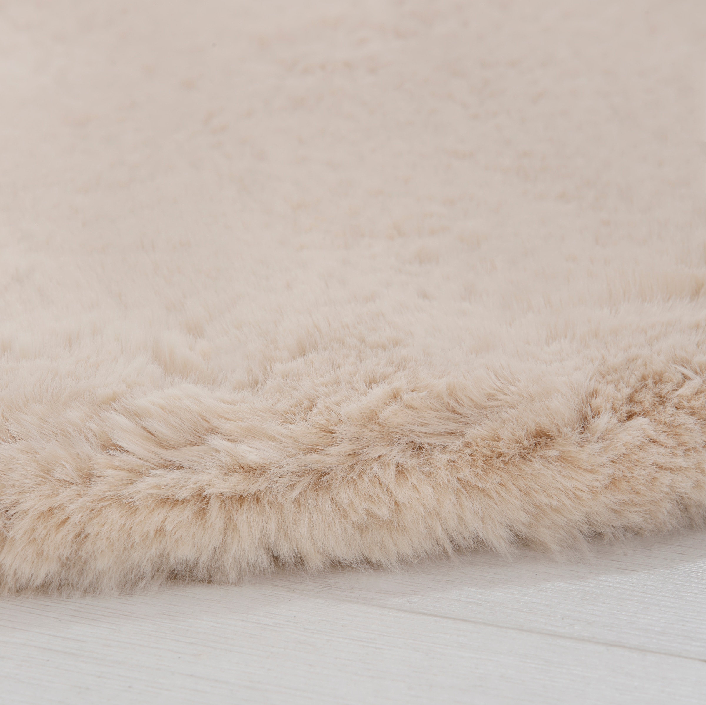 my home Fellteppich »Rabbit«, rund, 42 mm Höhe, runder Teppich, besonders weich dank Microfaser, flauschiges Kunstfell, Kaninchenfell-Haptik, fussbodenheizungsgeeignet, pflegeleicht, Teppiche für Wohnzimmer, Schlafzimmer & Esszimmer