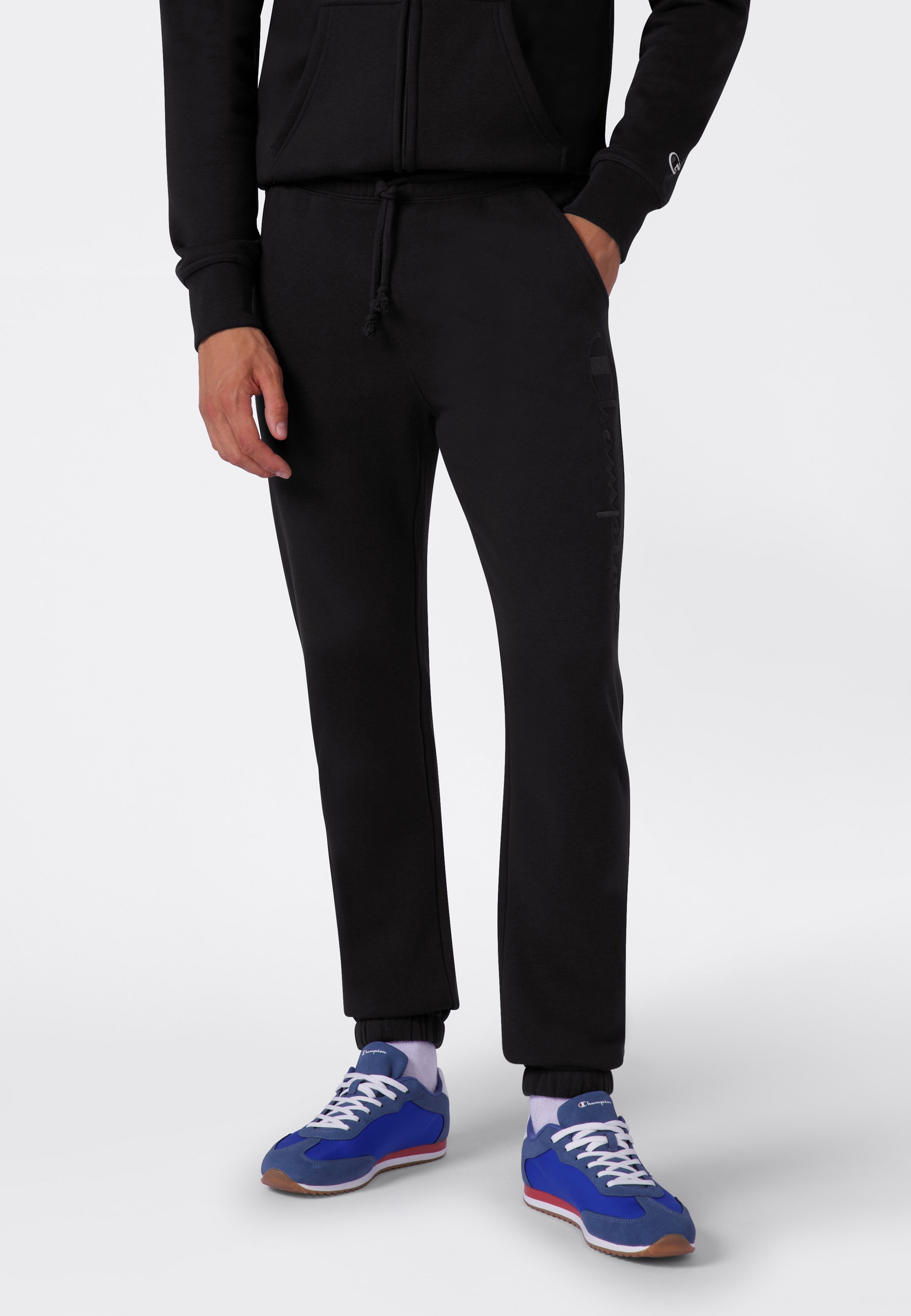 Image of Champion Jogginghose sportlicher Stil, für sportliche Aktivitäten und Freizeit
