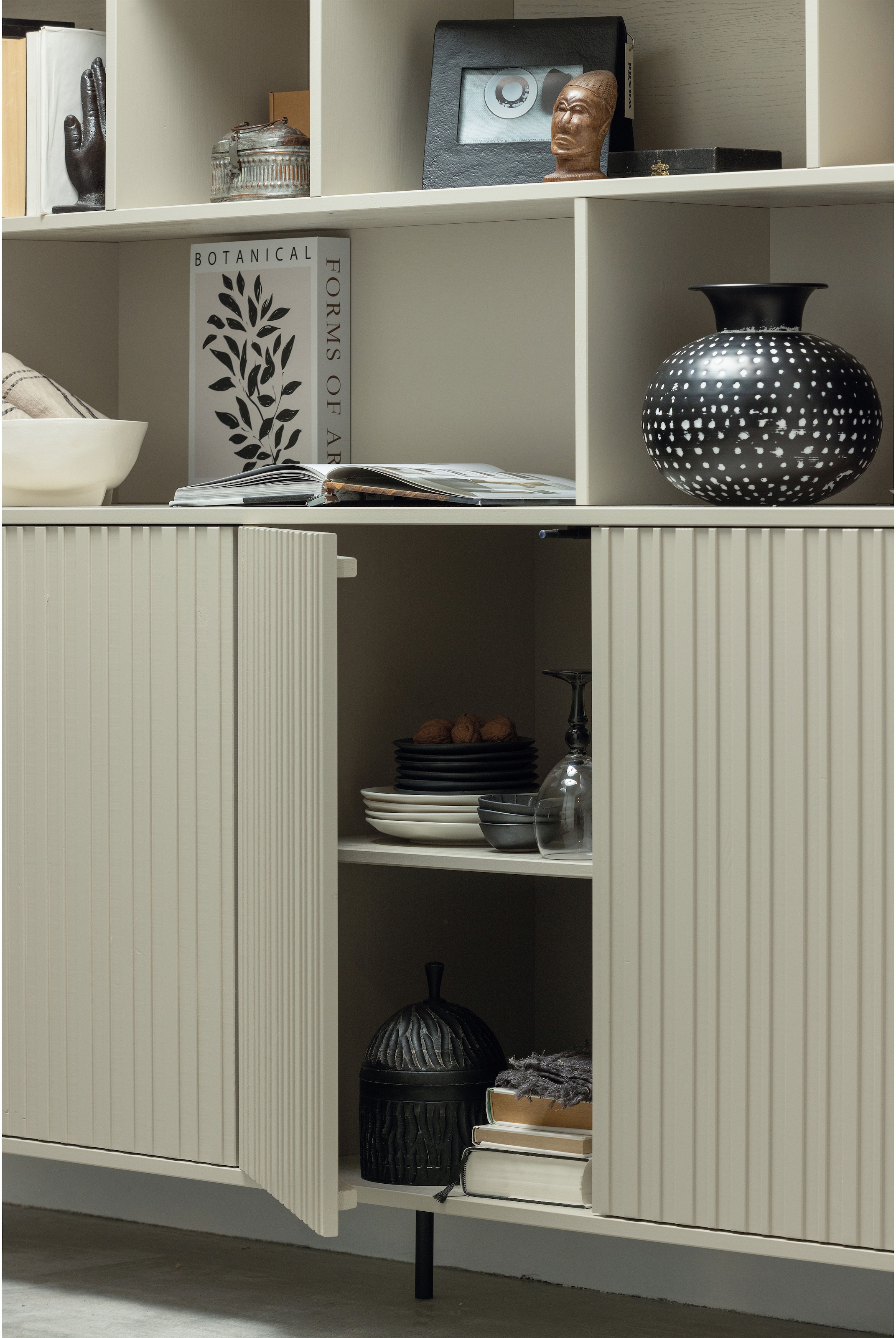 WOOOD Sideboard »Gravu« New Gravure Sideboard von WOOOD, elegantes Design und viel Stauraum