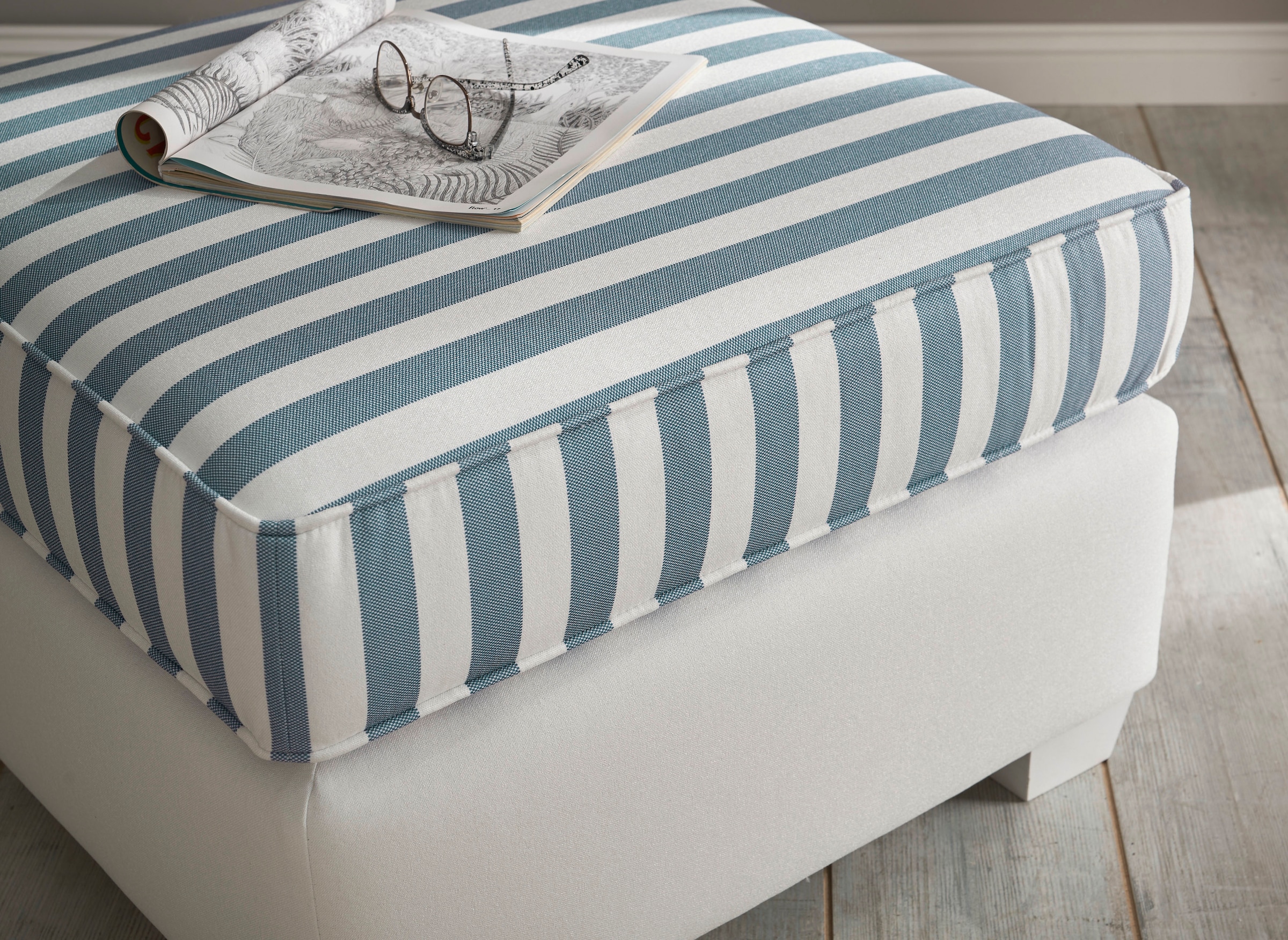 Home affaire Hocker »CALIFORNIA«, maritimer Landhausstil, Hocker in 2 Grössen, Holzfüsse Weiss lackiert