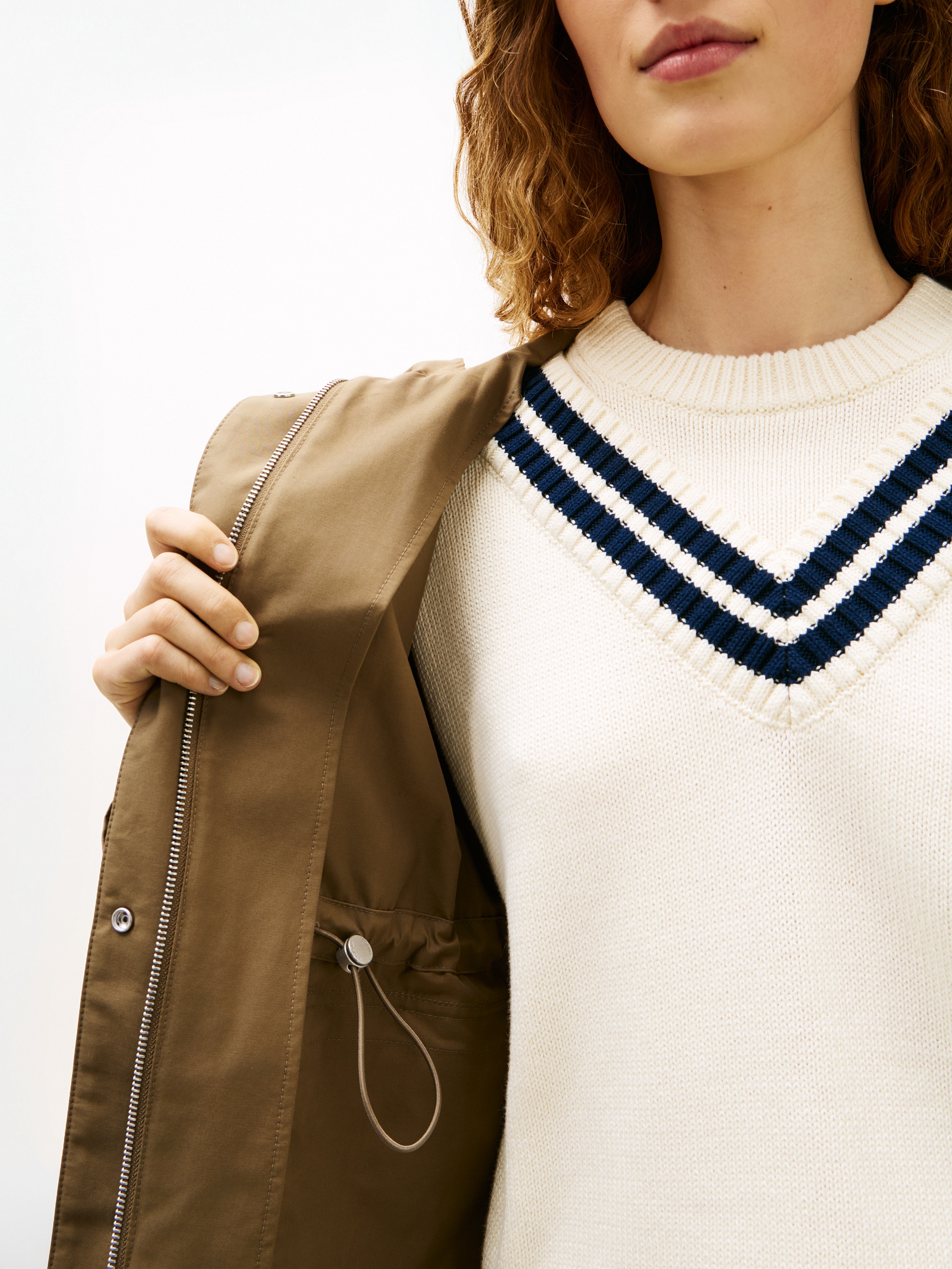 Tommy Hilfiger Veste d'extérieur »COTTON NYLON UTILITY SHORT PARKA« mit Kapuze mit verdecktem Reissverschluss