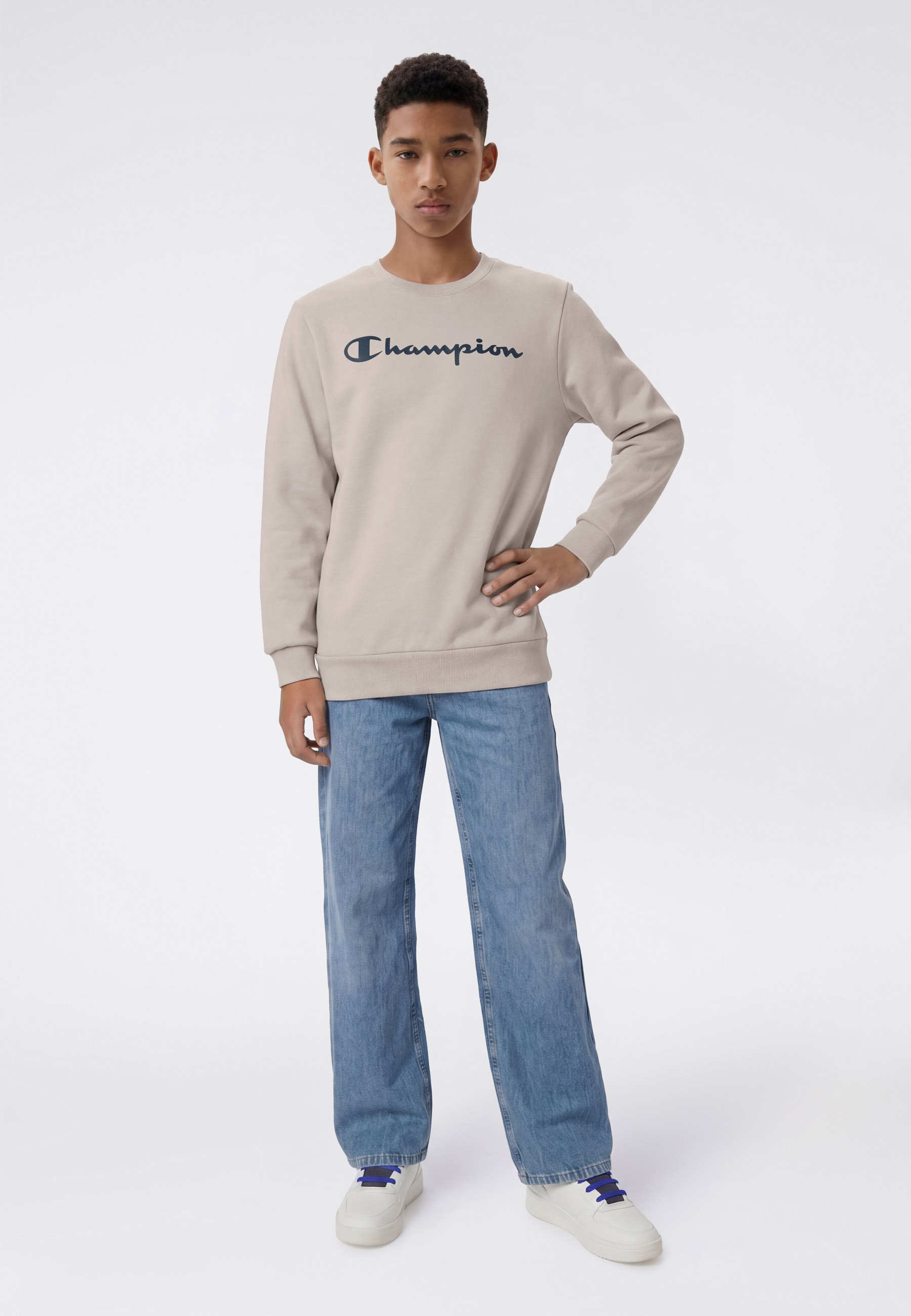 Champion Sweat-shirt »SPORTWEAR CREWNECK Standard Fit«, avec encolure ronde, sans fermeture
