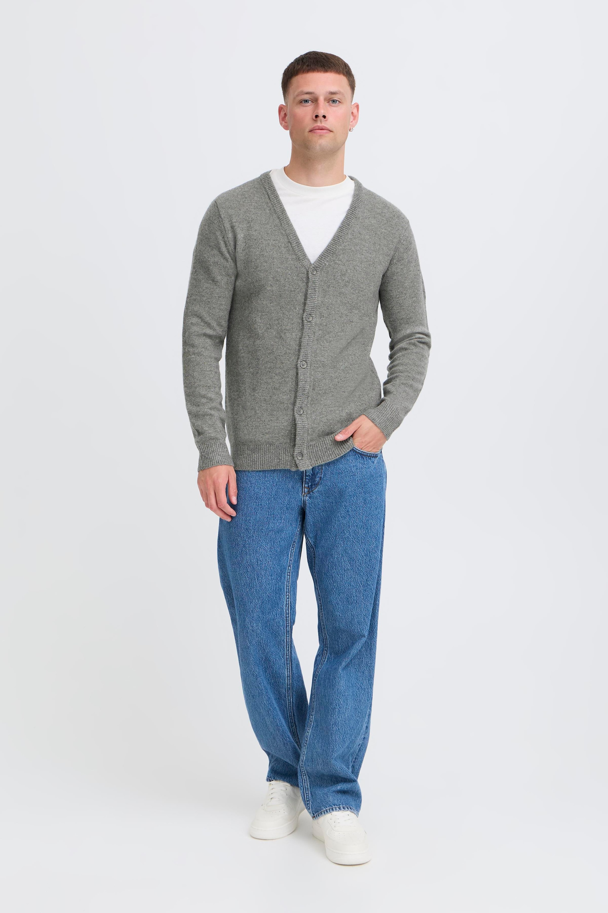 Blend Strickjacke »BHBRANKO CARDIGAN KNIT« mit Knopfleiste, aus Wollmischung, Regular Fit, hüftbedeckende Länge
