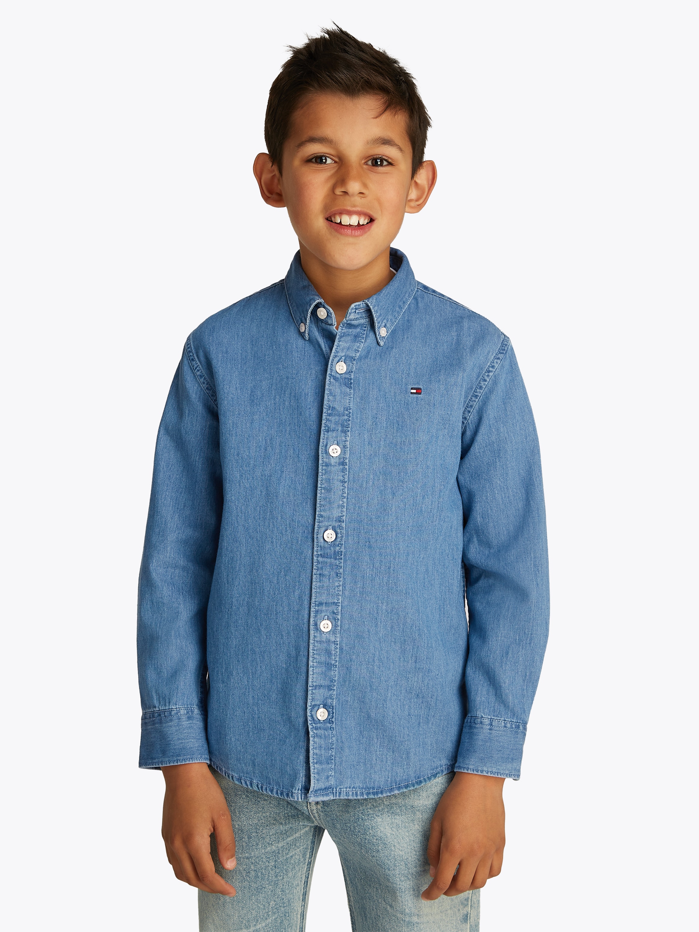 TOMMY HILFIGER Langarmhemd »DENIM CHAMBRAY SHIRT LS«, in blauer Waschung, mit Logostickerei