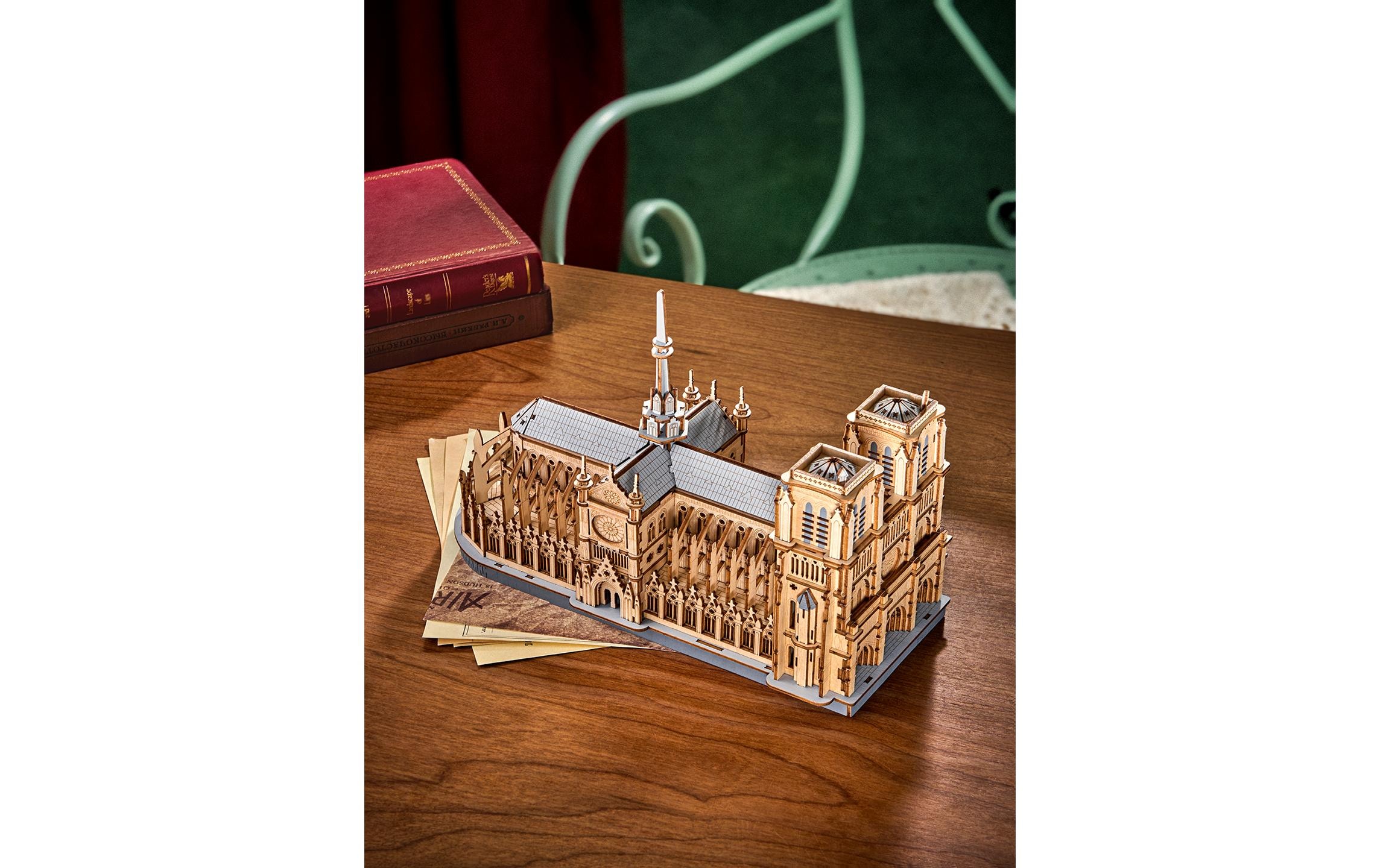   Modellbausatz »RoboTime Paris Cathedral«