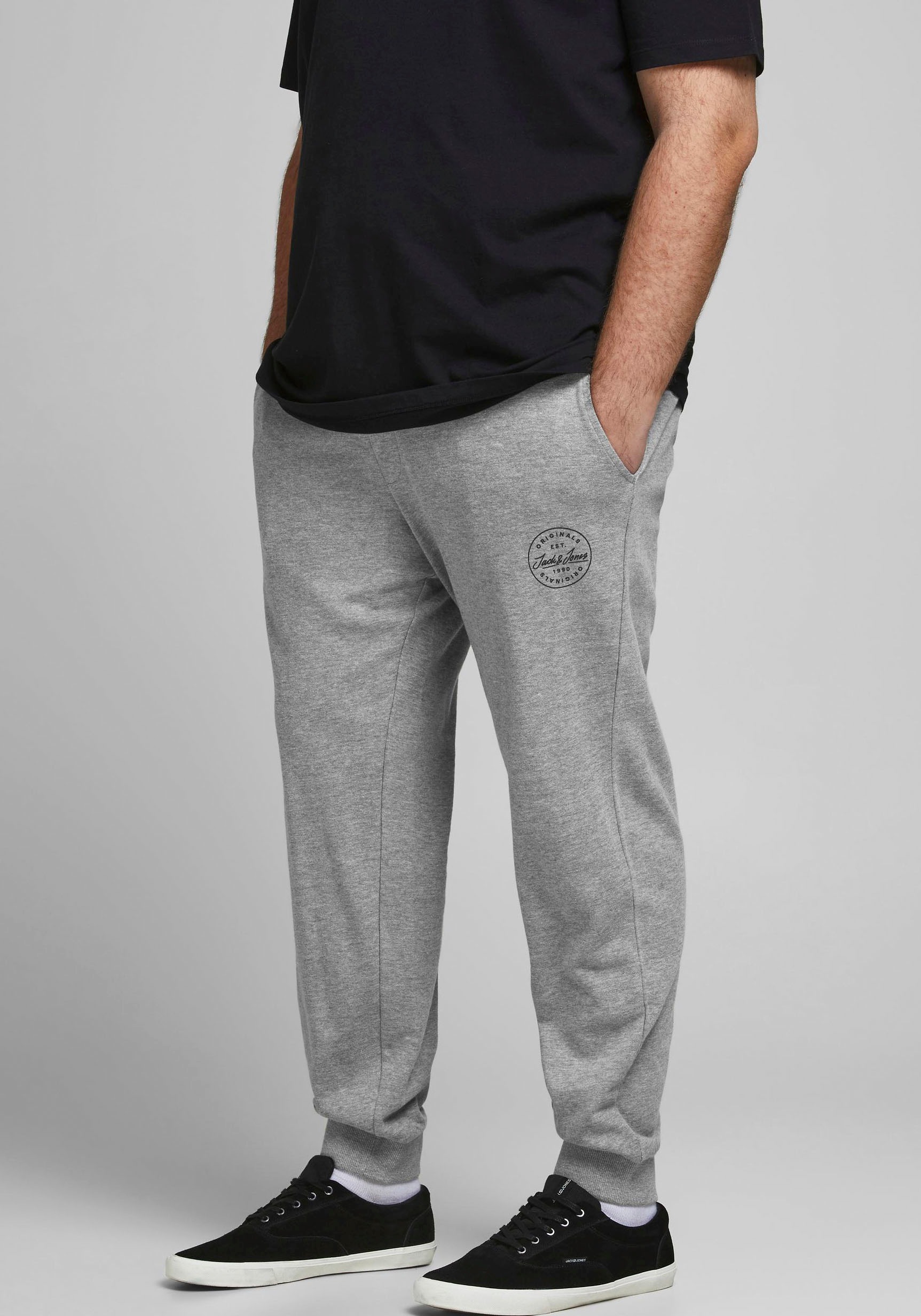 Image of Jack & Jones Sweathose »GORDON SHARK SWEAT PANTS«, bis Grösse 54 bei Ackermann Versand Schweiz
