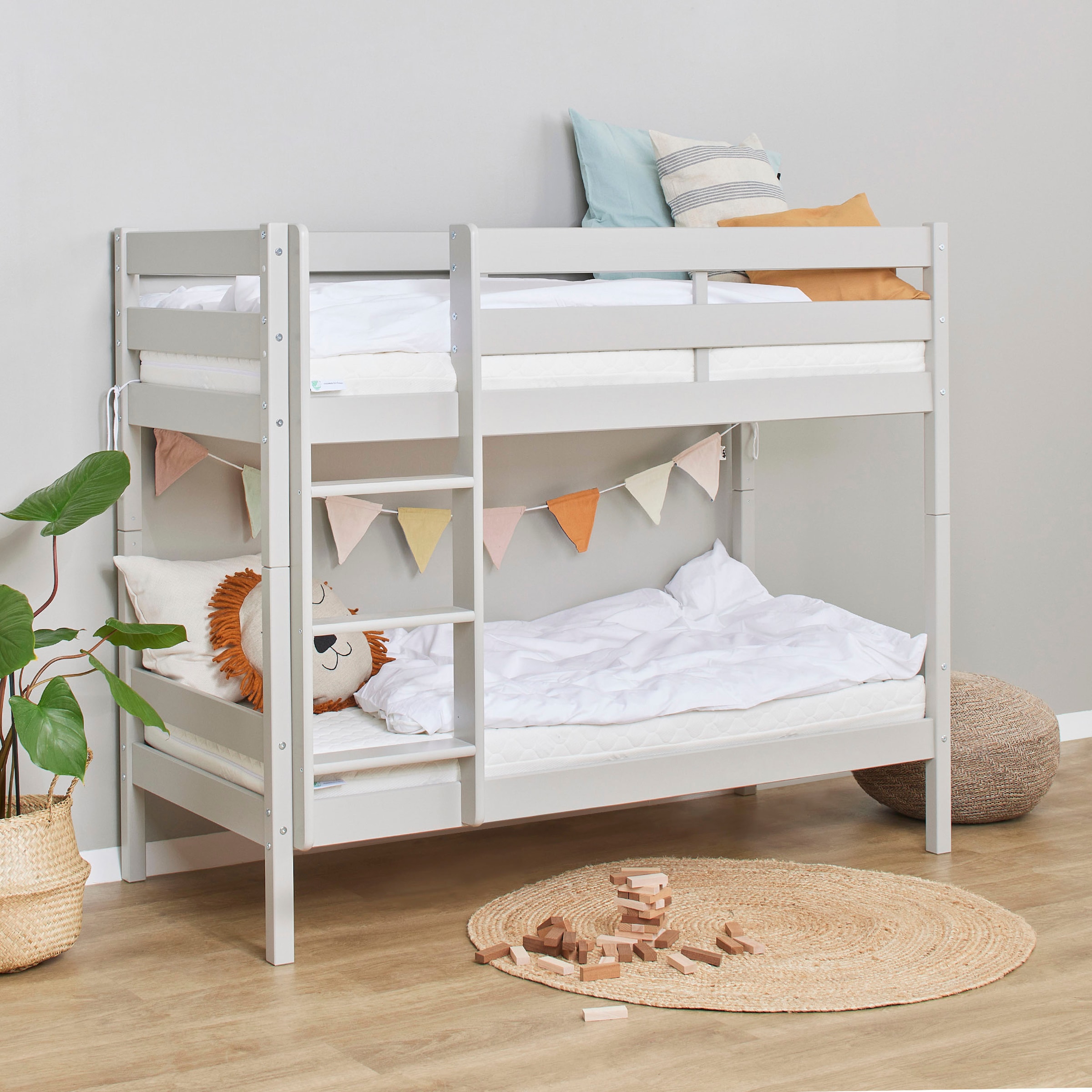 Hoppekids Lit superposé »ECO Comfort Kinderbett 90x200 oder 70x160 aus Massivholz in 4 Farben« TÜV, FSC und Nordisches Umweltzeichen – wahlweise mit Matratzen