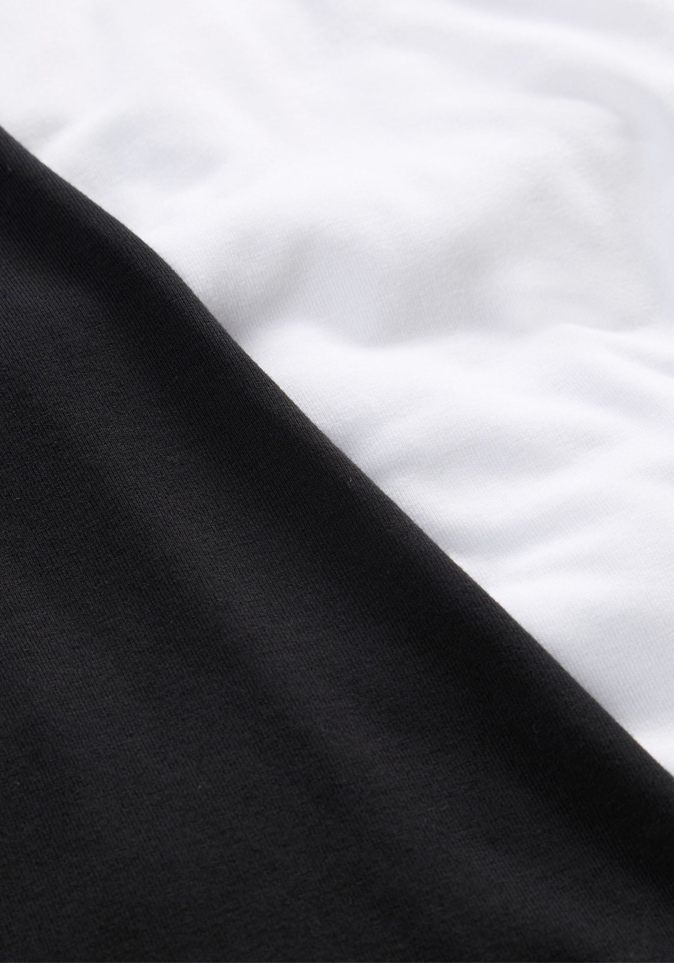 bonprix Shirttop Packung, 2 tlg. Longtop in dezenter A-Linie, ärmellos, Viskose-Jersey mit Stretch