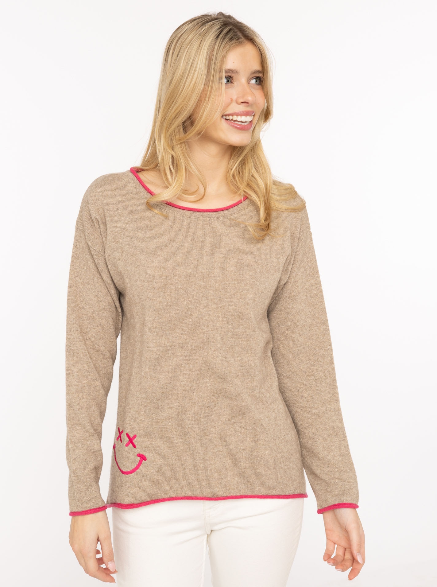 Image of Zwillingsherz Rundhalspullover ""Happy Face"" Stickerei, aufgerollte kontrastfarbige Bündchen