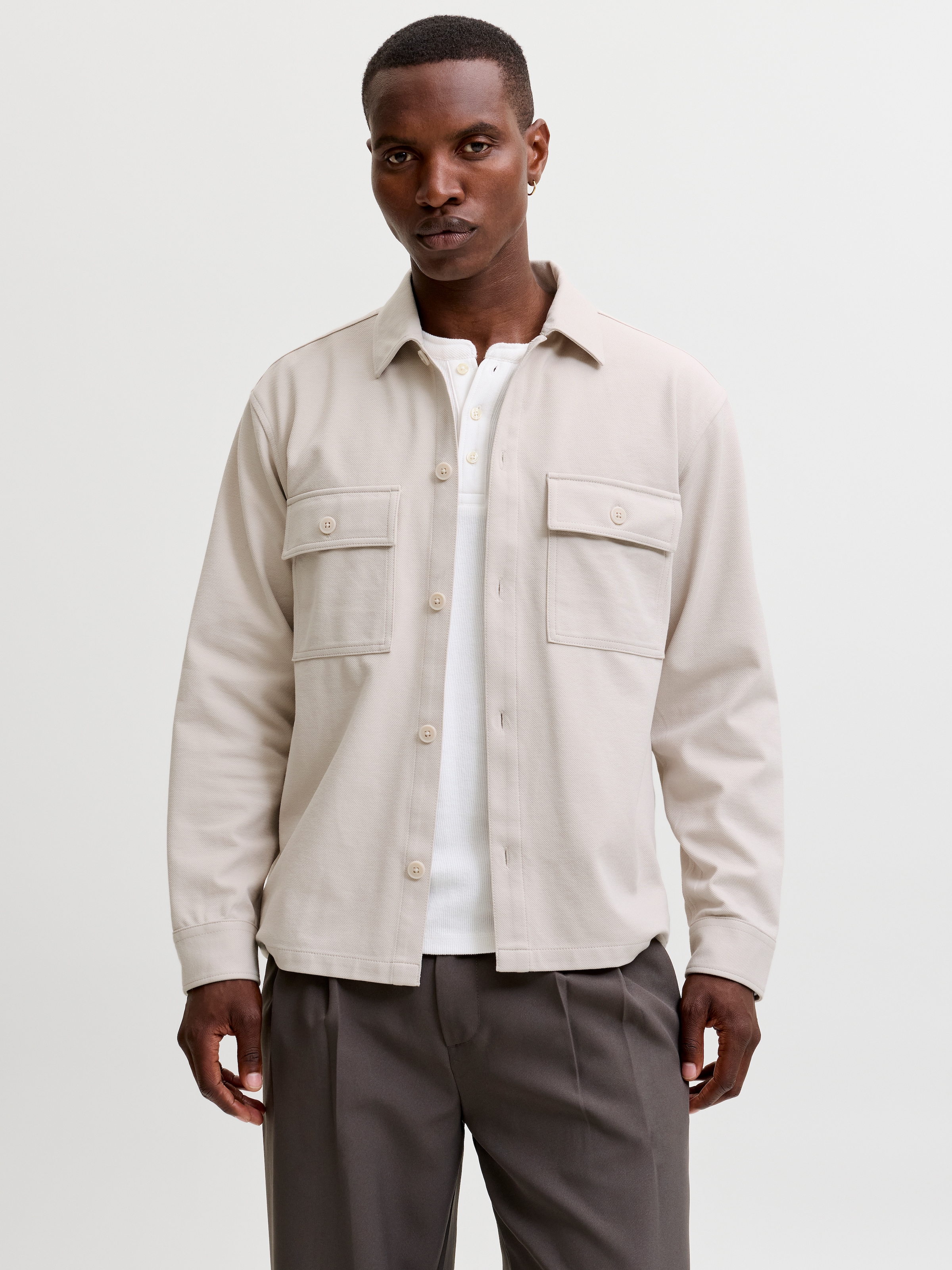 Jack & Jones Chemise à manches longues »JJWILLIAM SWEAT OVERSHIRT LS NOOS« Mélange de matériaux, tissu sweat, coupe décontractée