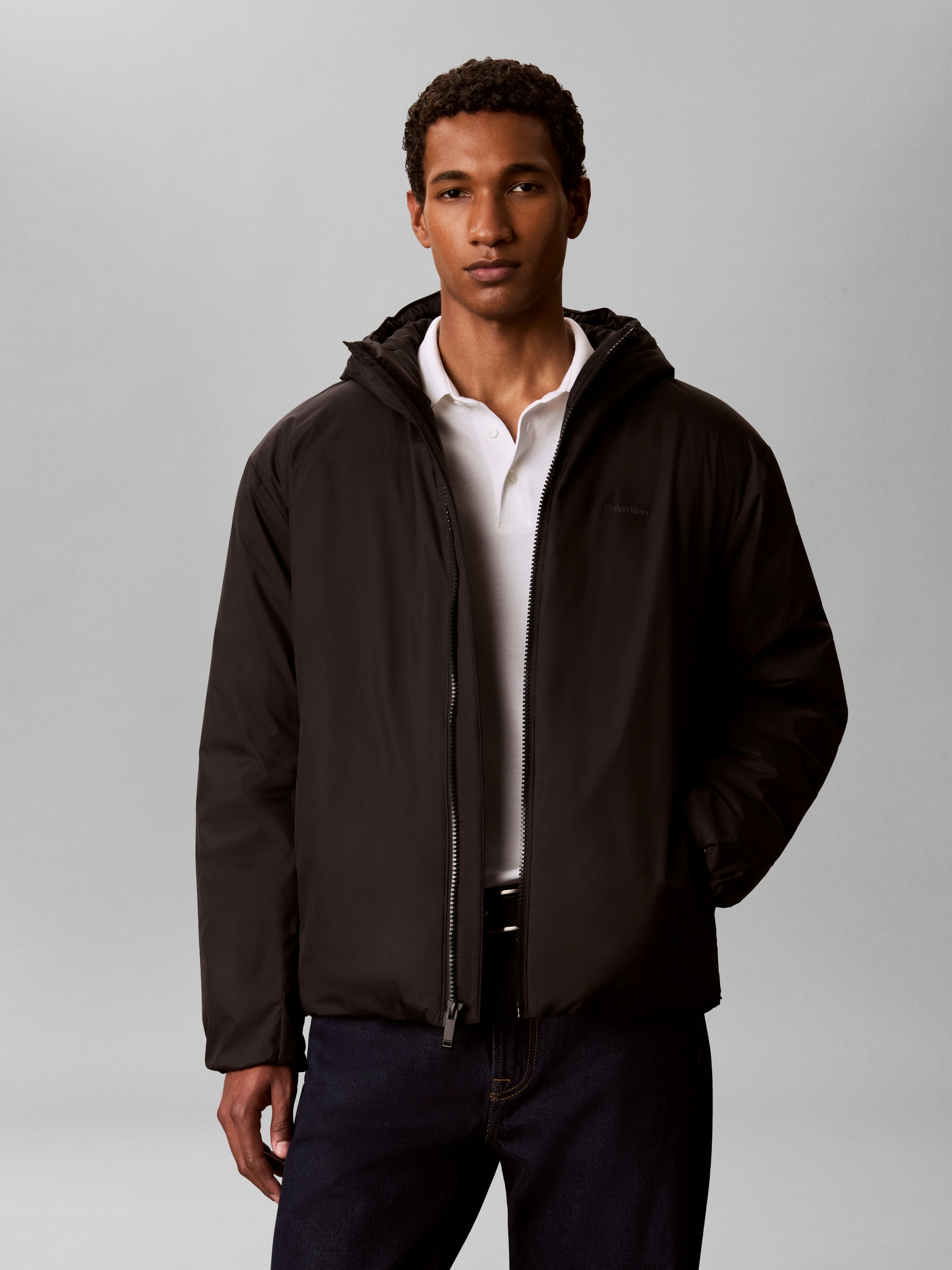 Image of Calvin Klein Jeans Allwetterjacke "RELAXED ULTRA LIGHTWEIGHT RIPSTO" mit Kapuze Regular fit mit Kapuze