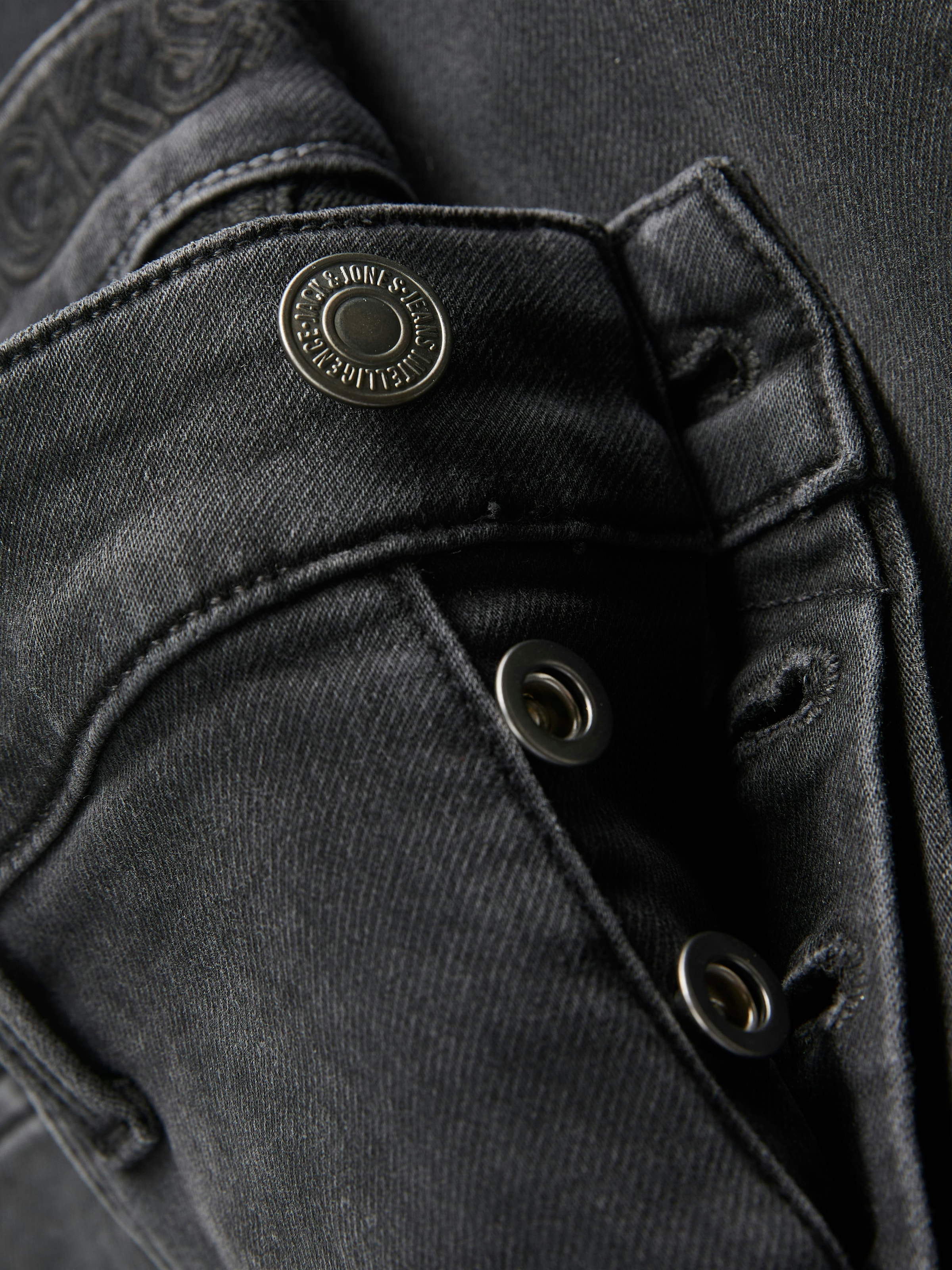 Jack & Jones Jeans taille basse »JJIMIKE mit Stretch, Used-Look und bequemer Passform« mit Abriebeffekten