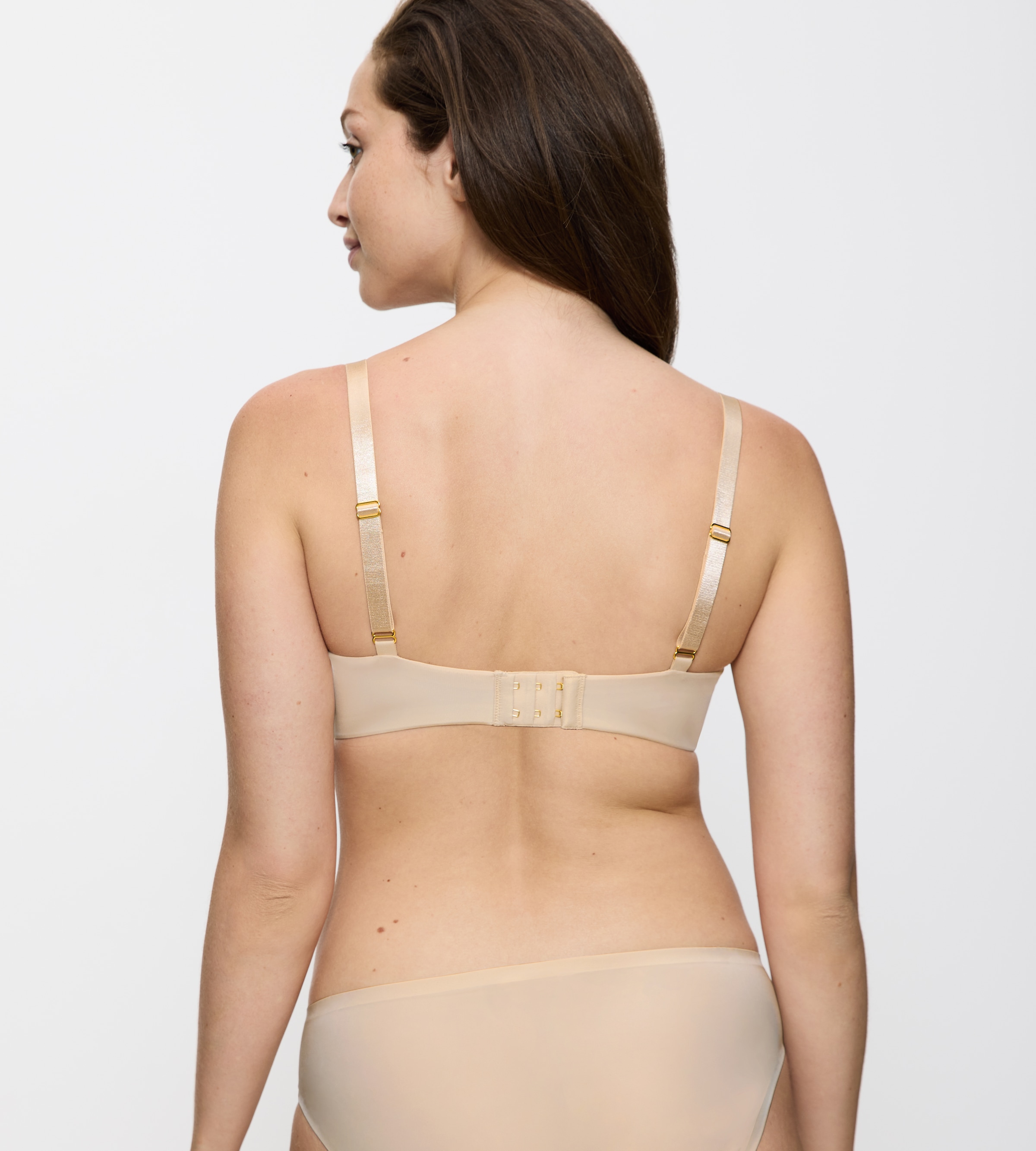 Triumph Soutien-gorge minimisant »Body Make-Up Essentials« réduit visuellement d'une taille de bonnet, soyeux, microfibre