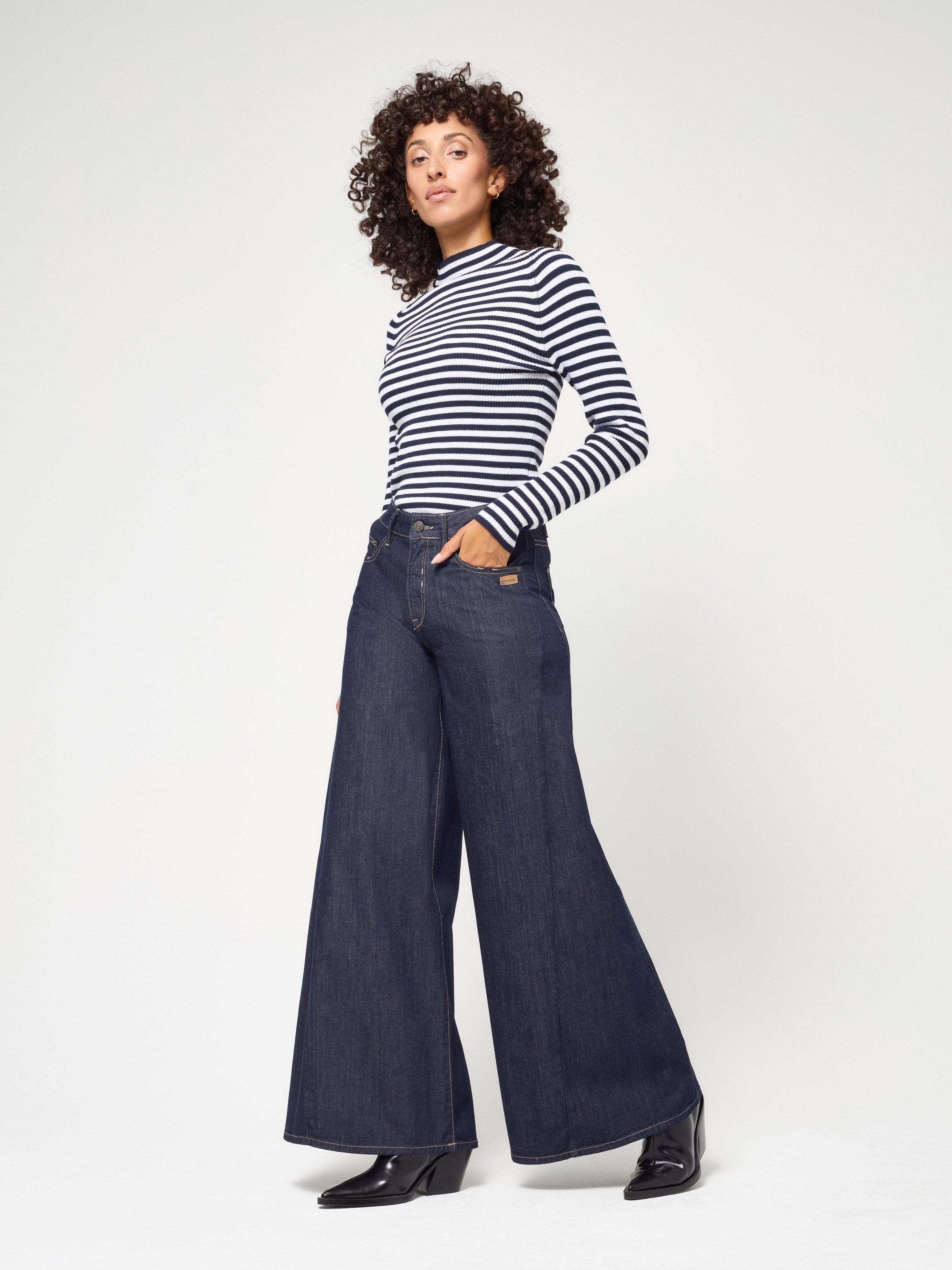 GANG Jeans large »94CARLOTTA PALAZZO« avec un coin inséré pour plus d'ampleur