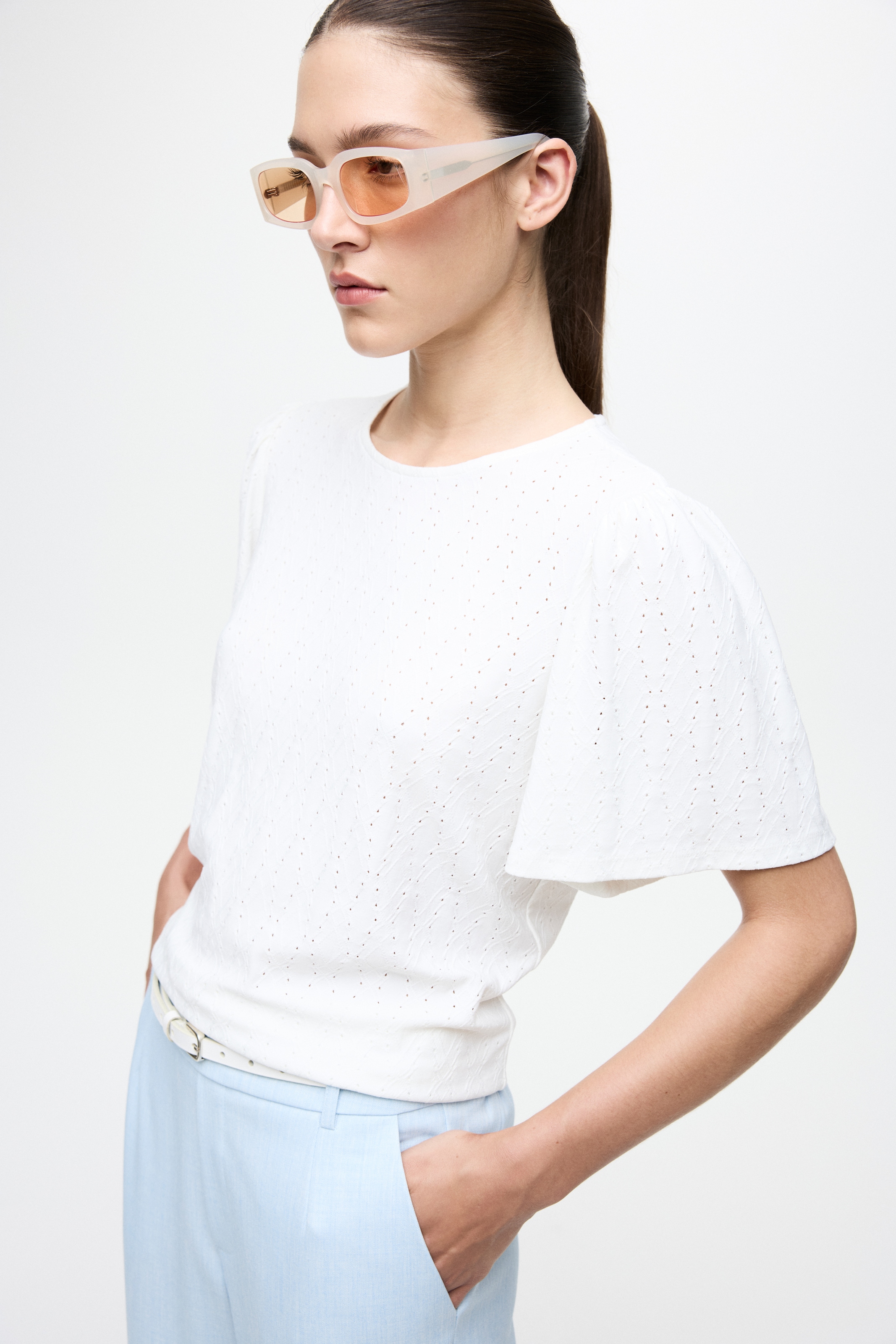 Image of Vila Rundhalsshirt "VIBELLI O-NECK S/S TOP - NOOS"