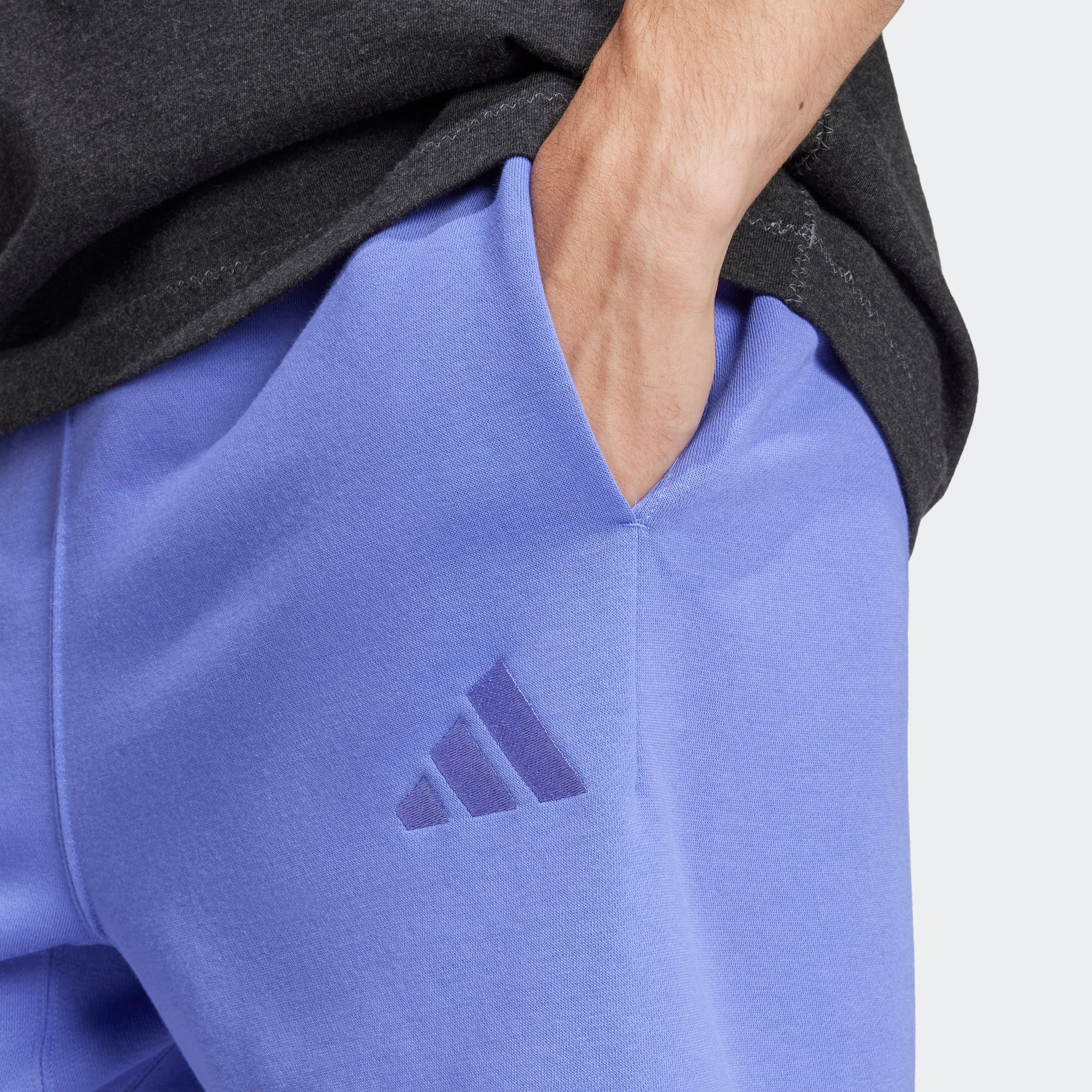 adidas Sportswear Shorts »M A SZN FL SHO«
