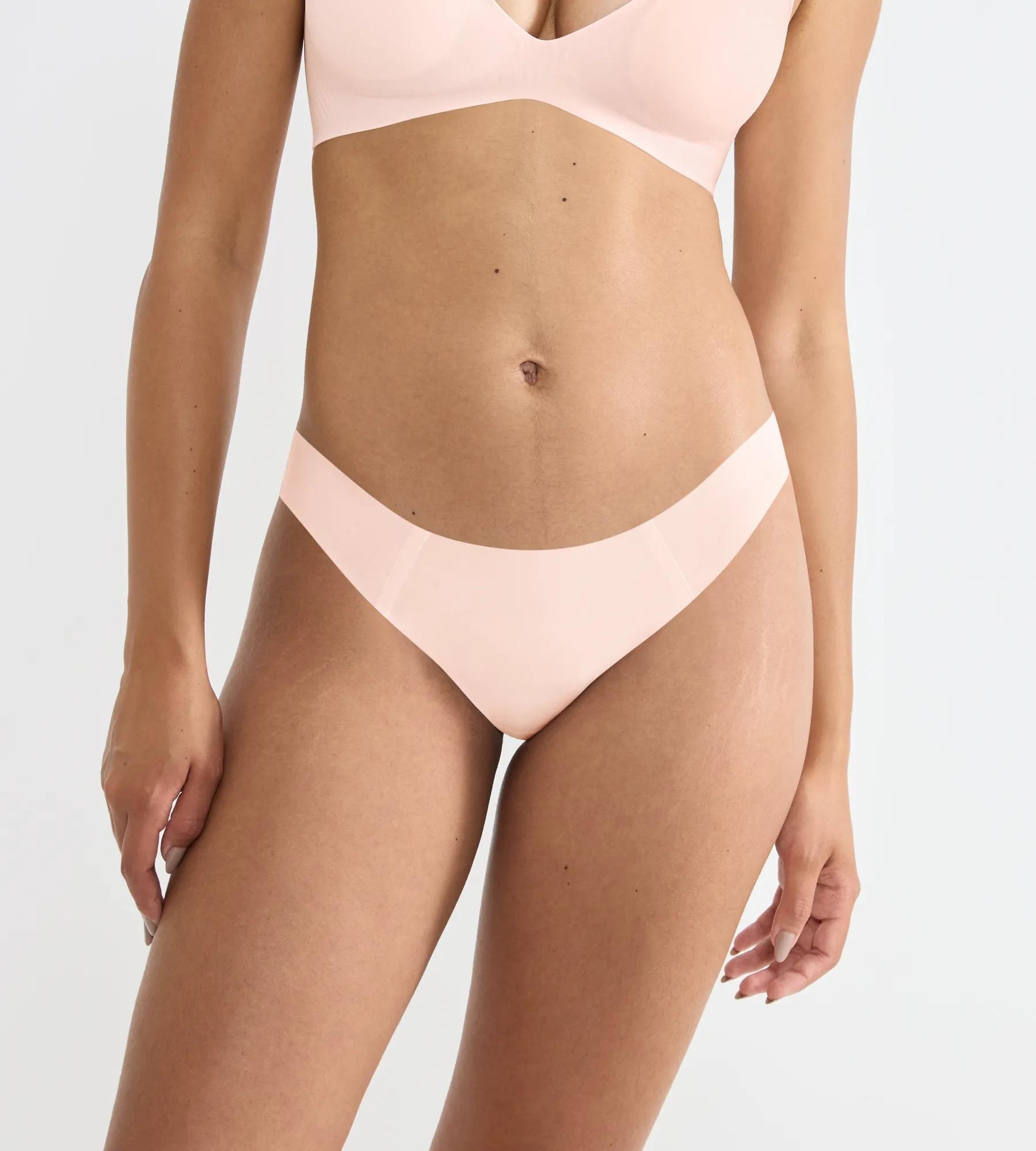 sloggi Tanga »ZERO Feel 2.0« nahtlos, superweiches Interlock-Jersey Material, ultraleicht
