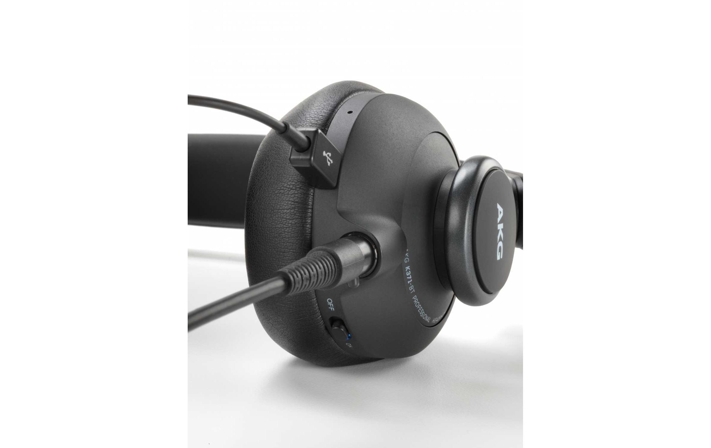 AKG Over-Ear-Kopfhörer »AKG K371-BT Schwarz«