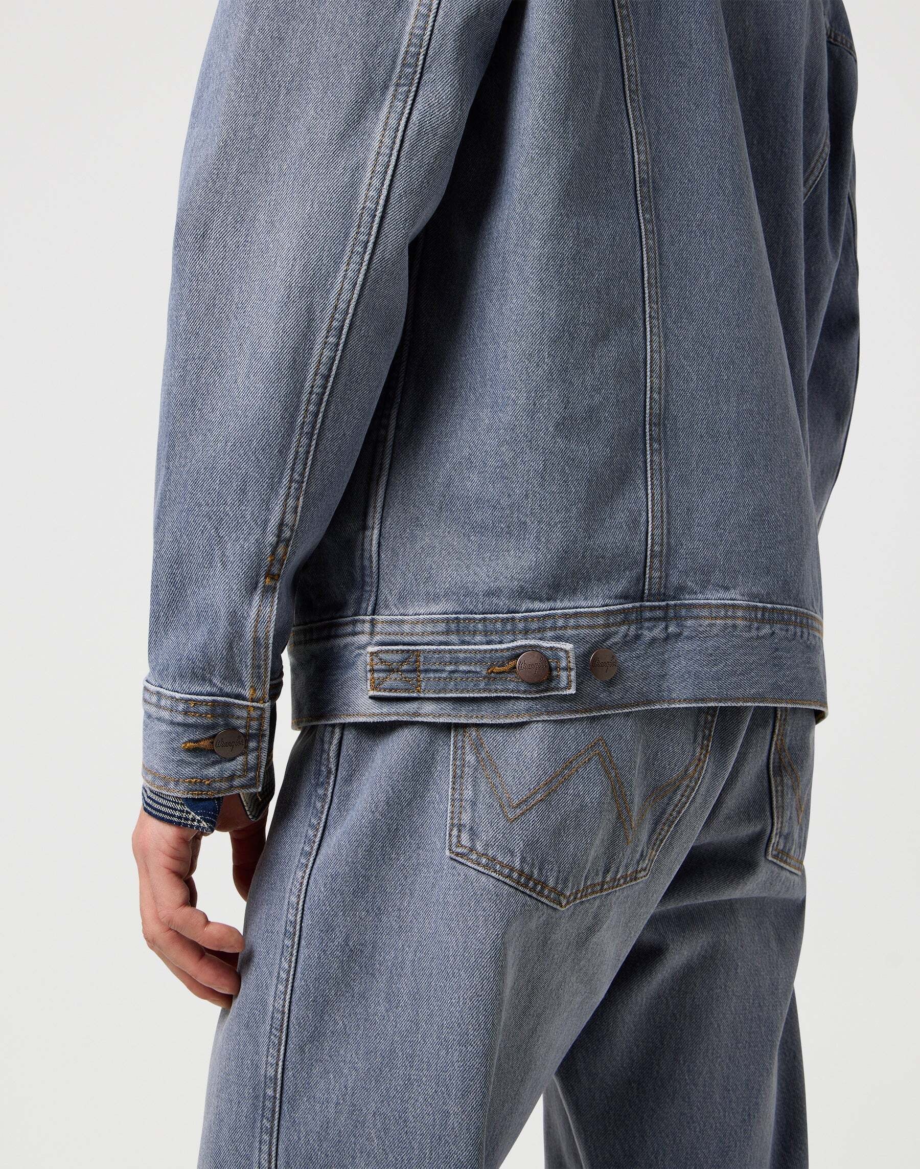 Wrangler Jeansjacke »WRANGLER Jeansjacke Anti Fit Jacket«