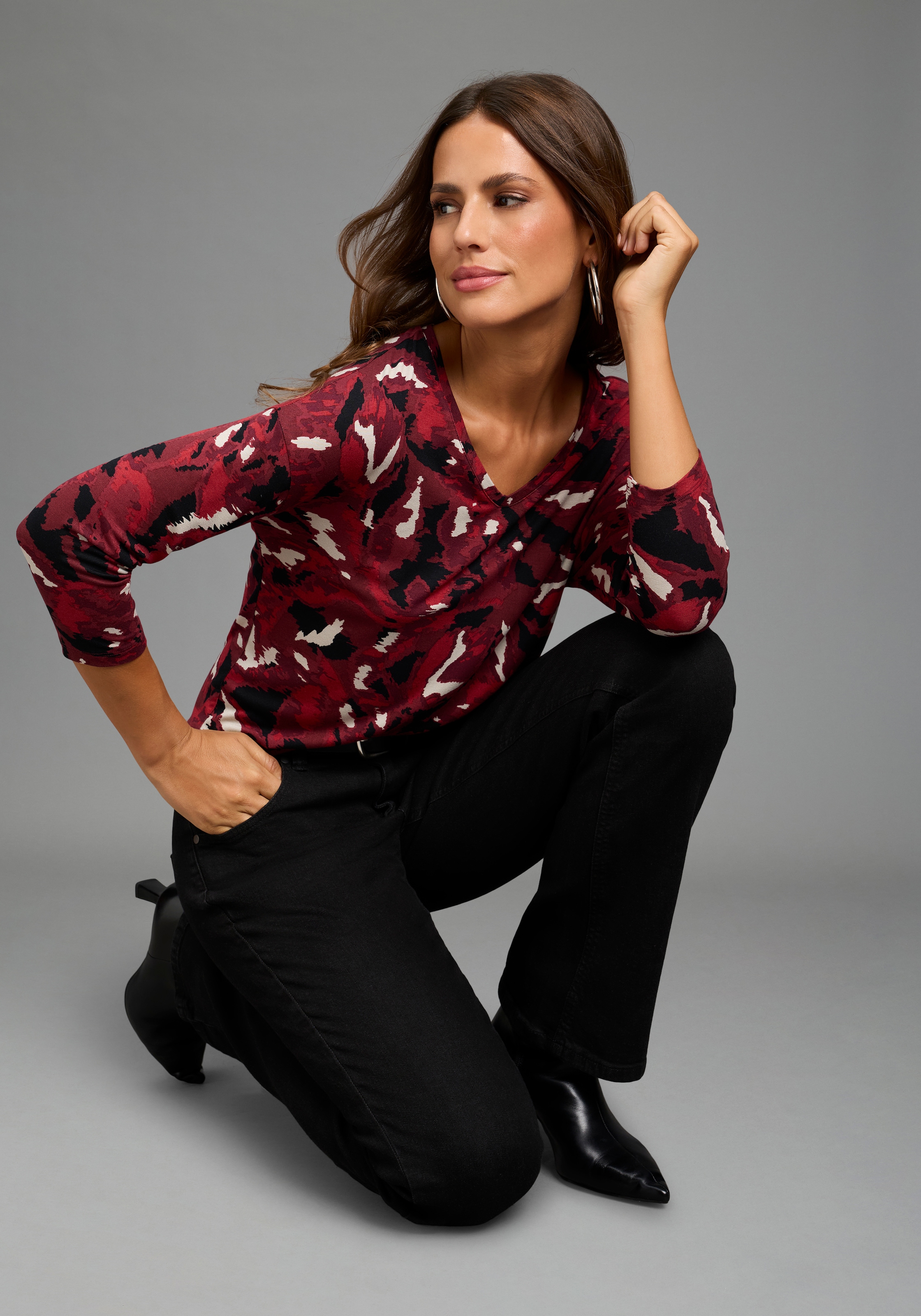 Image of Laura Scott Print-Shirt "in verschiedenen Designs" 3/4-Arm, figurumspielende Passform, hüftlange Schnittform
