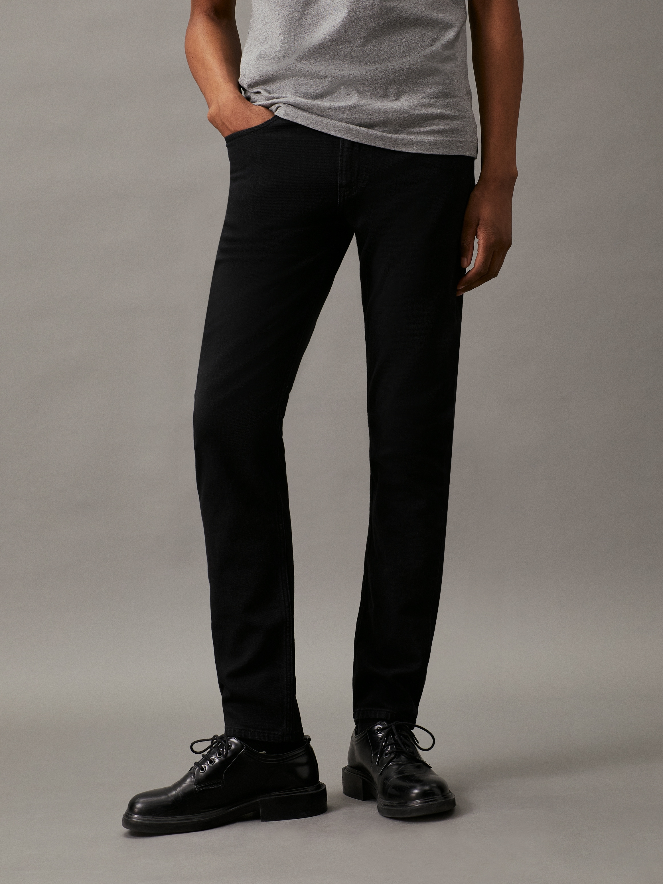 Image of Calvin Klein Jeans Slim-fit-Jeans "SLIM TAPER" mit Markenlabel
