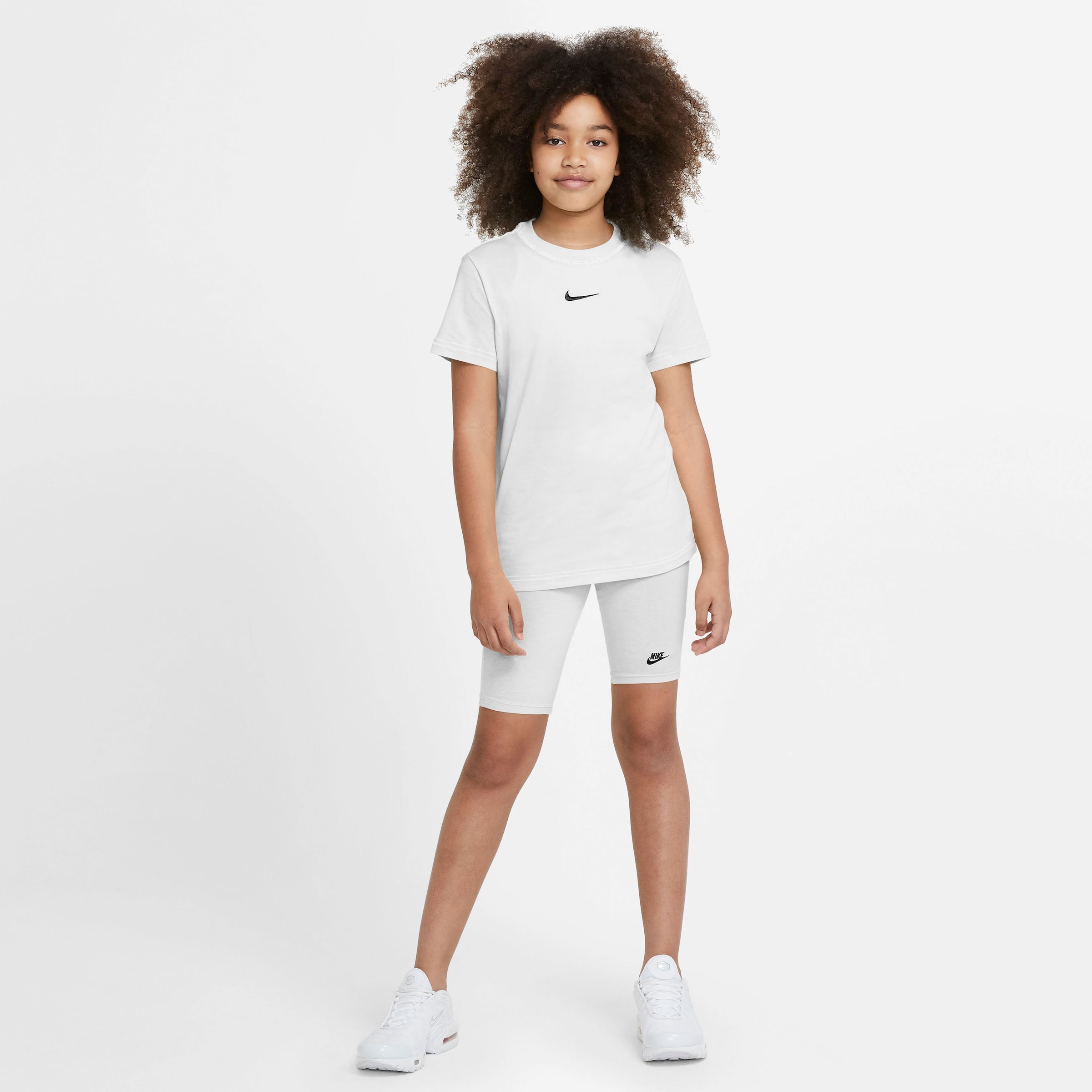 Nike Sportswear T-Shirt »Big Kids' (Girls') T-Shirt«