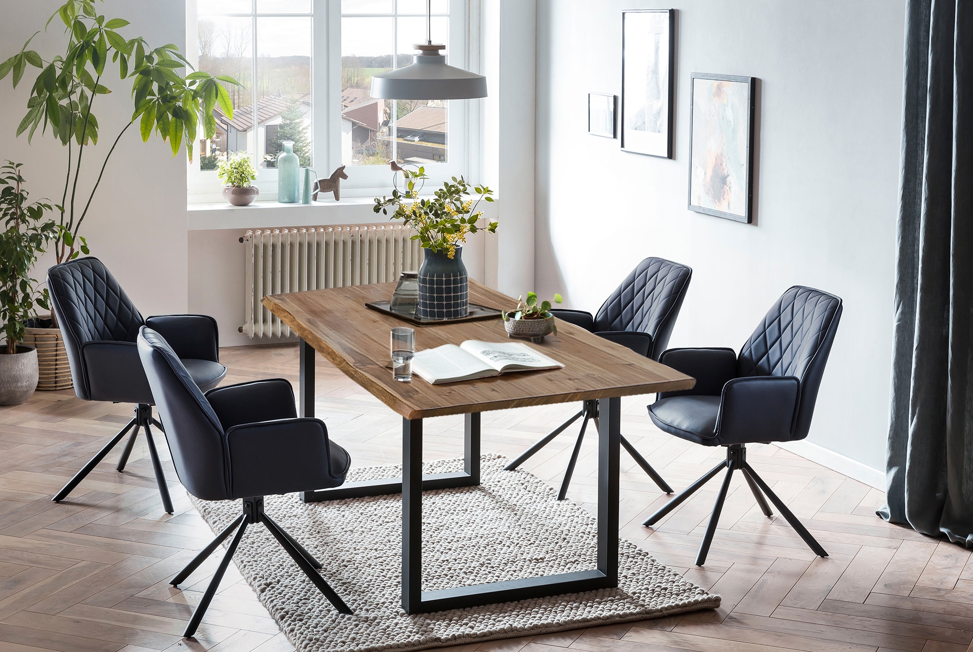 Image of SalesFever Essgruppe "Essgruppe im stilvollen Design" Set, 5 Stk. tlg. 5-teilige Sitzgruppe mit 360 drehbarer Sitzfläche