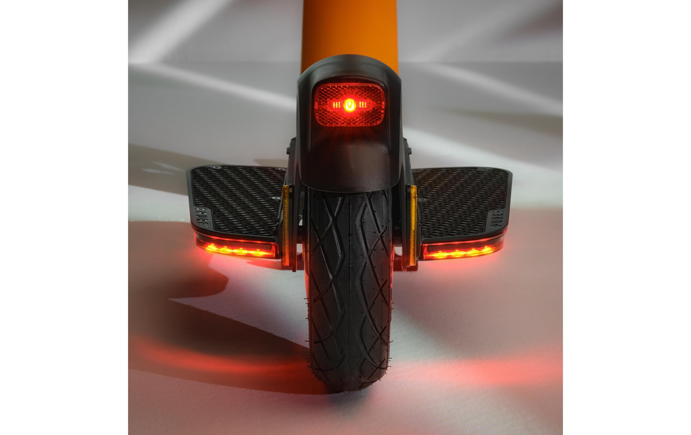E-Scooter »Pure Electric x Mac Laren«