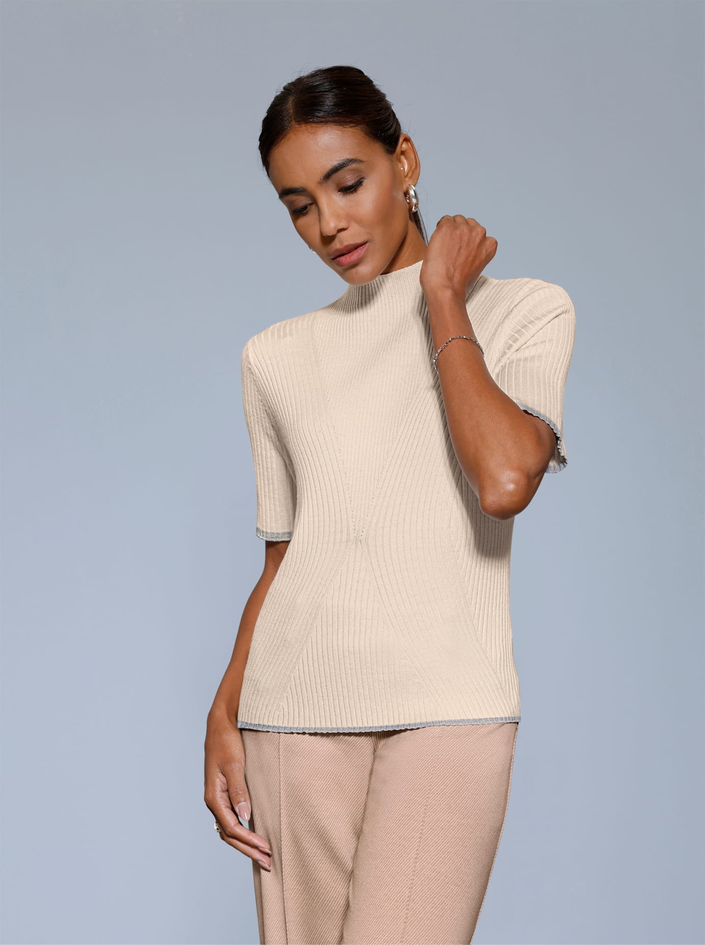Image of creation L Strickpullover "Stehkragen-Pullover"