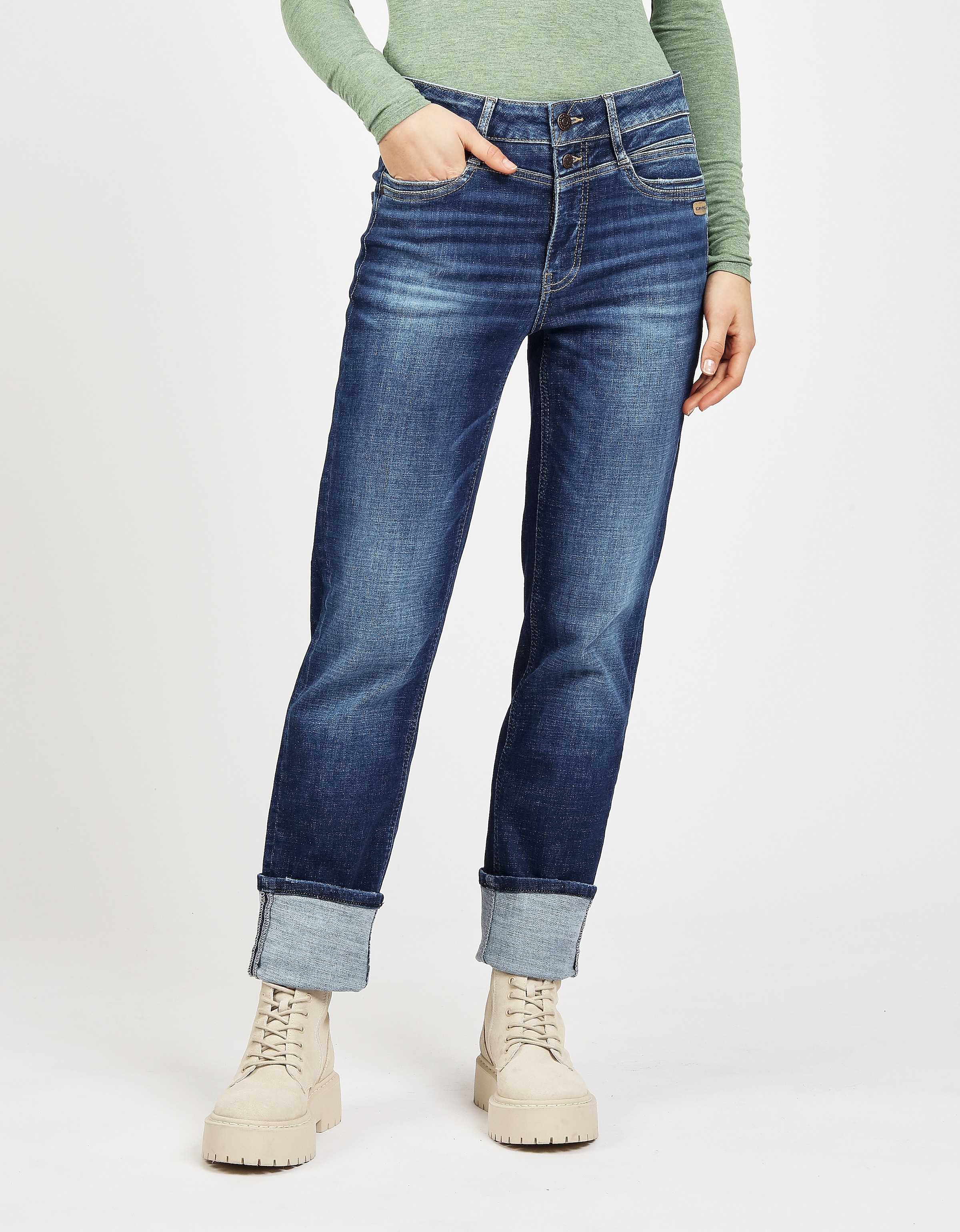 Image of GANG Straight-Jeans "94STACY" mit zusätzlicher Passe vorn