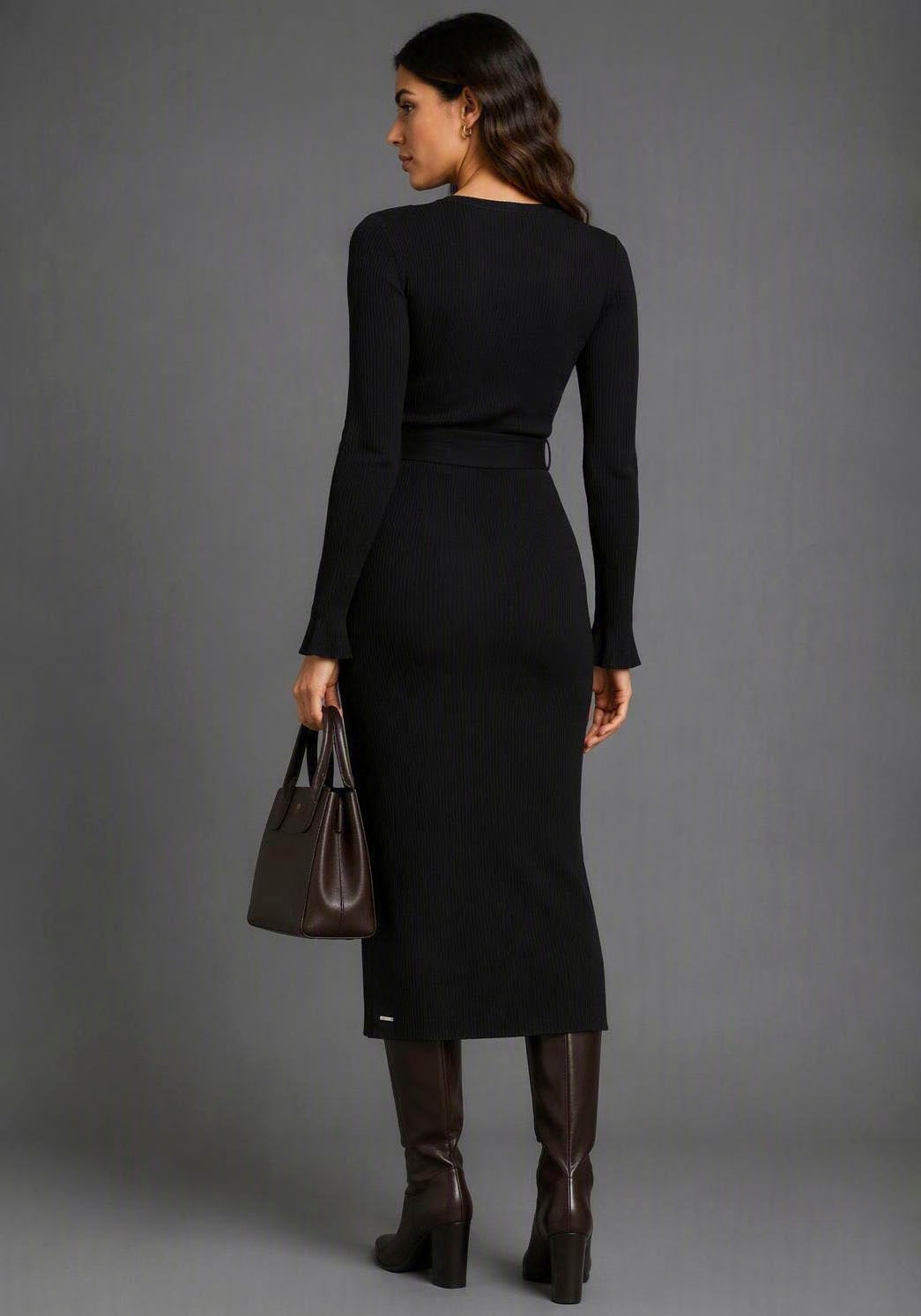 Bruno Banani Robe en tricot longueur mollet, élégant et féminin, en mélange viscose