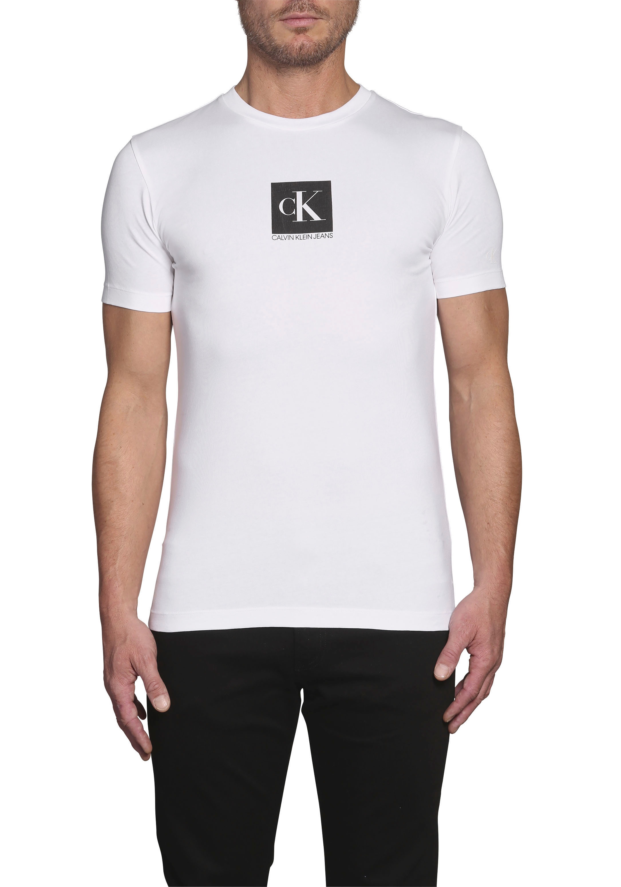 Image of Calvin Klein Jeans T-Shirt »CENTER MONOGRAM BOX SLIM TEE« bei Ackermann Versand Schweiz