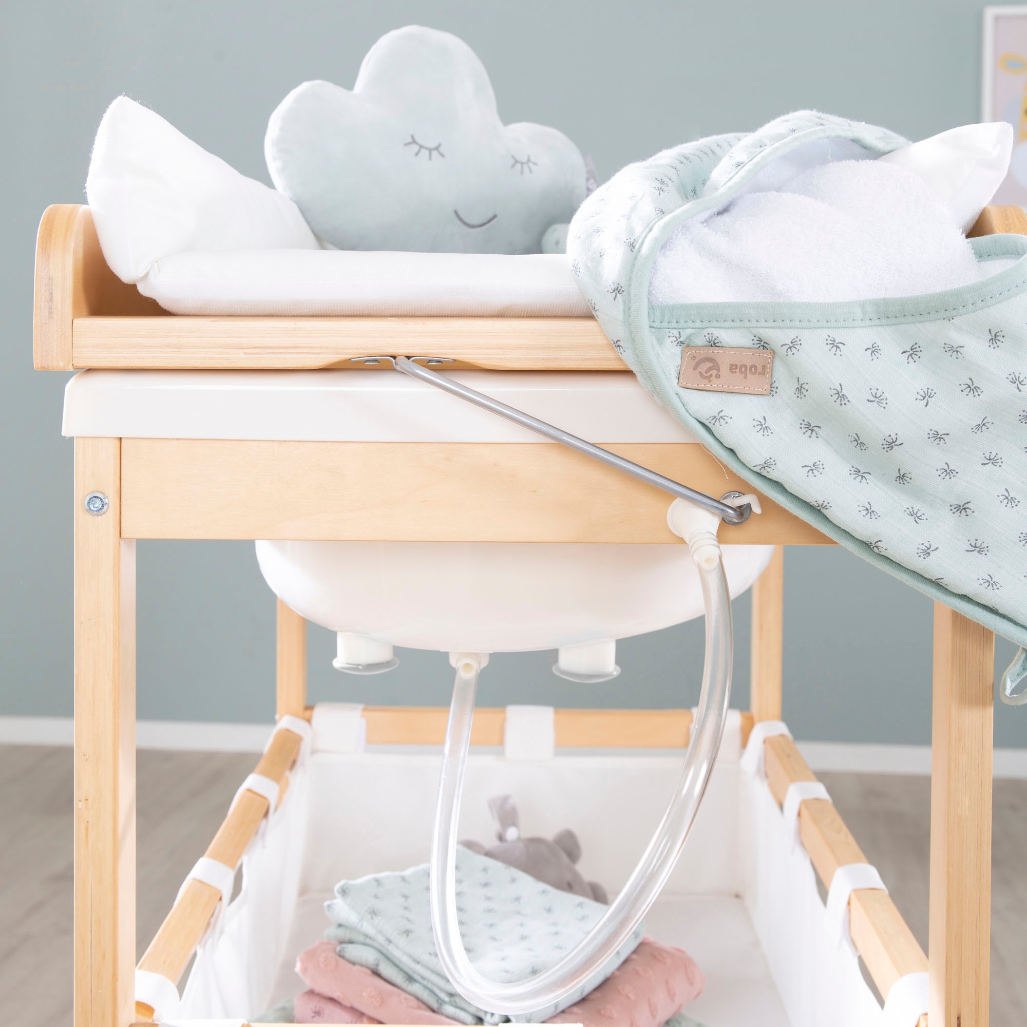 roba® Bade- und Wickelregal »Baby Pool, natur«, bis 15 kg, inkl. Wickelauflage weiss, 47 cm
