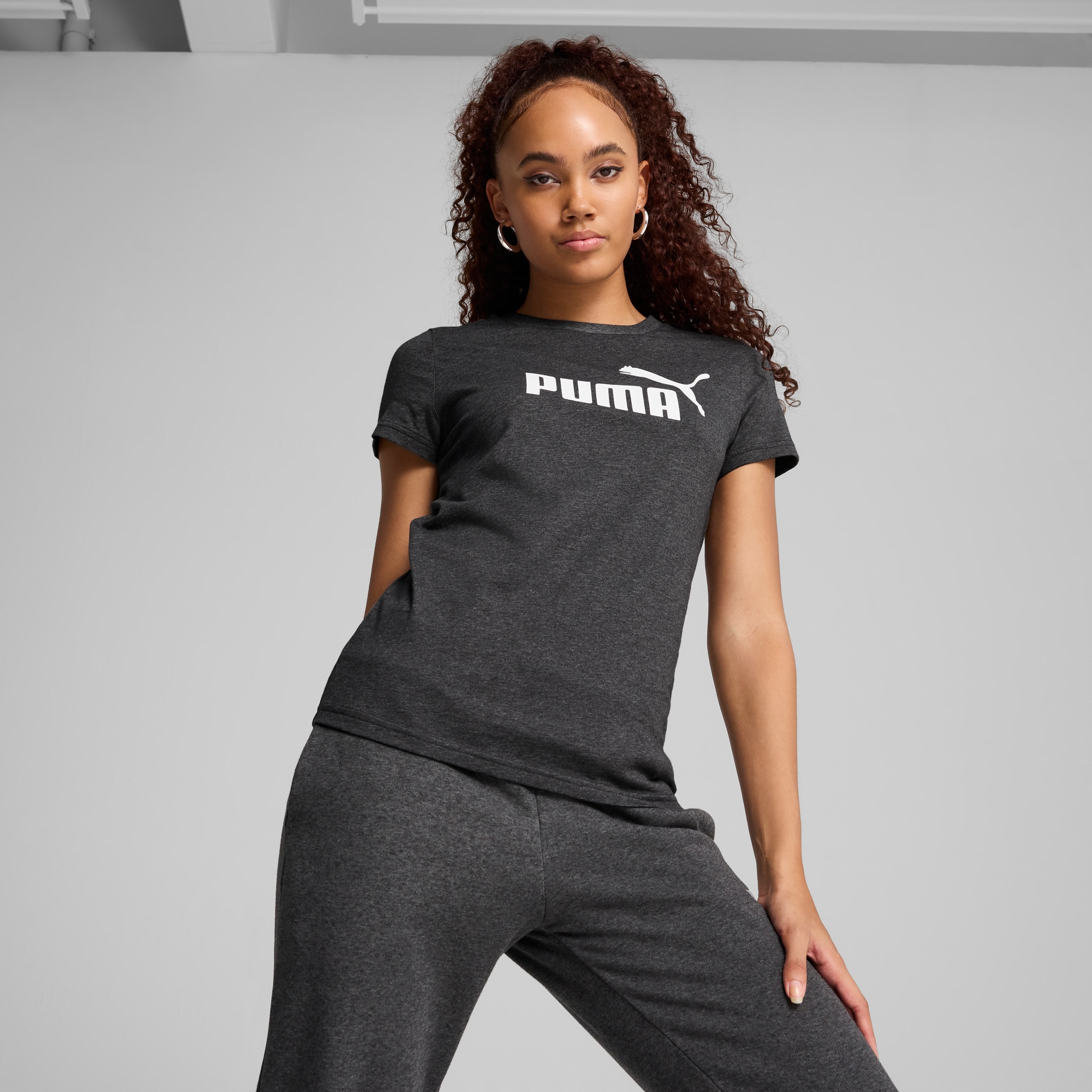 Image of PUMA T-Shirt "ESS NO 1 LOGO TEE" reguläre Passform, Kurzarm, für sportlichen Look im Alltag