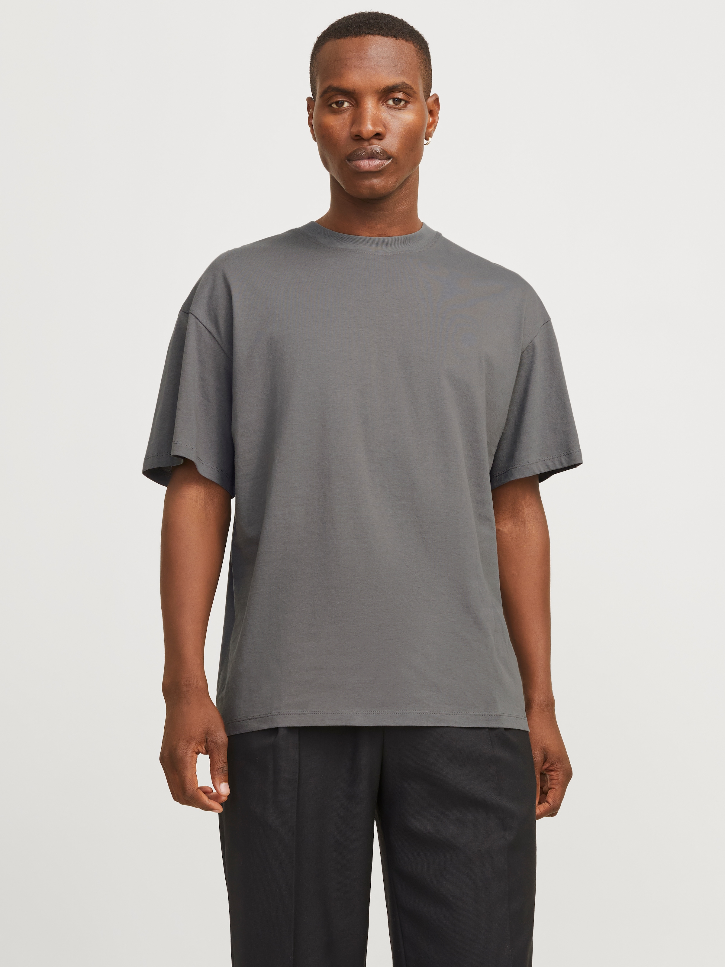 Jack & Jones Oversize-Shirt »JJEBRADLEY TEE SS O-NECK NOOS«, mit Rundhalsausschnitt