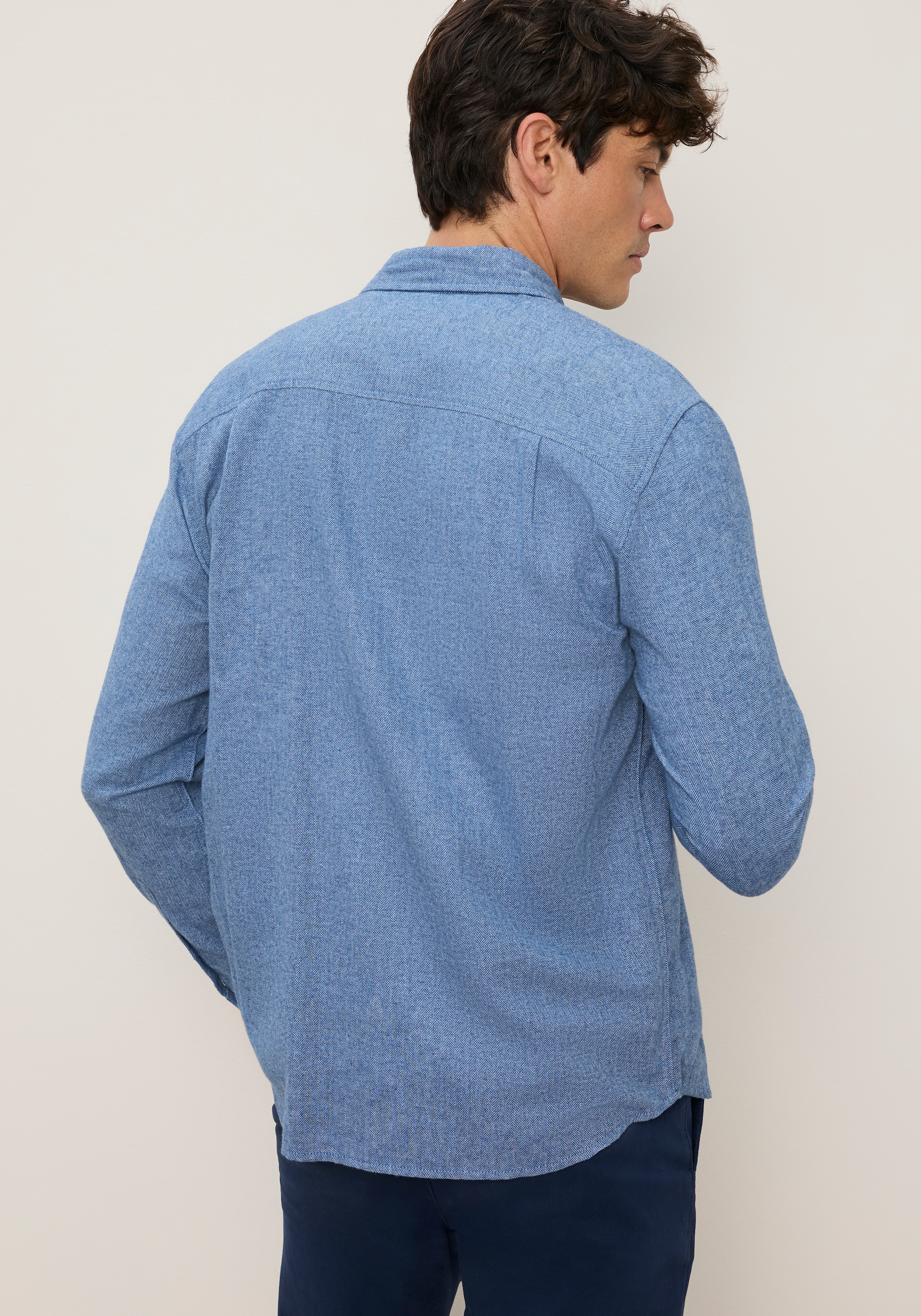 Man's World Chemise à manches longues »Zeitlose Fischgrat-Optik mit modernem Charakter« avec patte de boutonnage, coupe régulière, en coton tissé