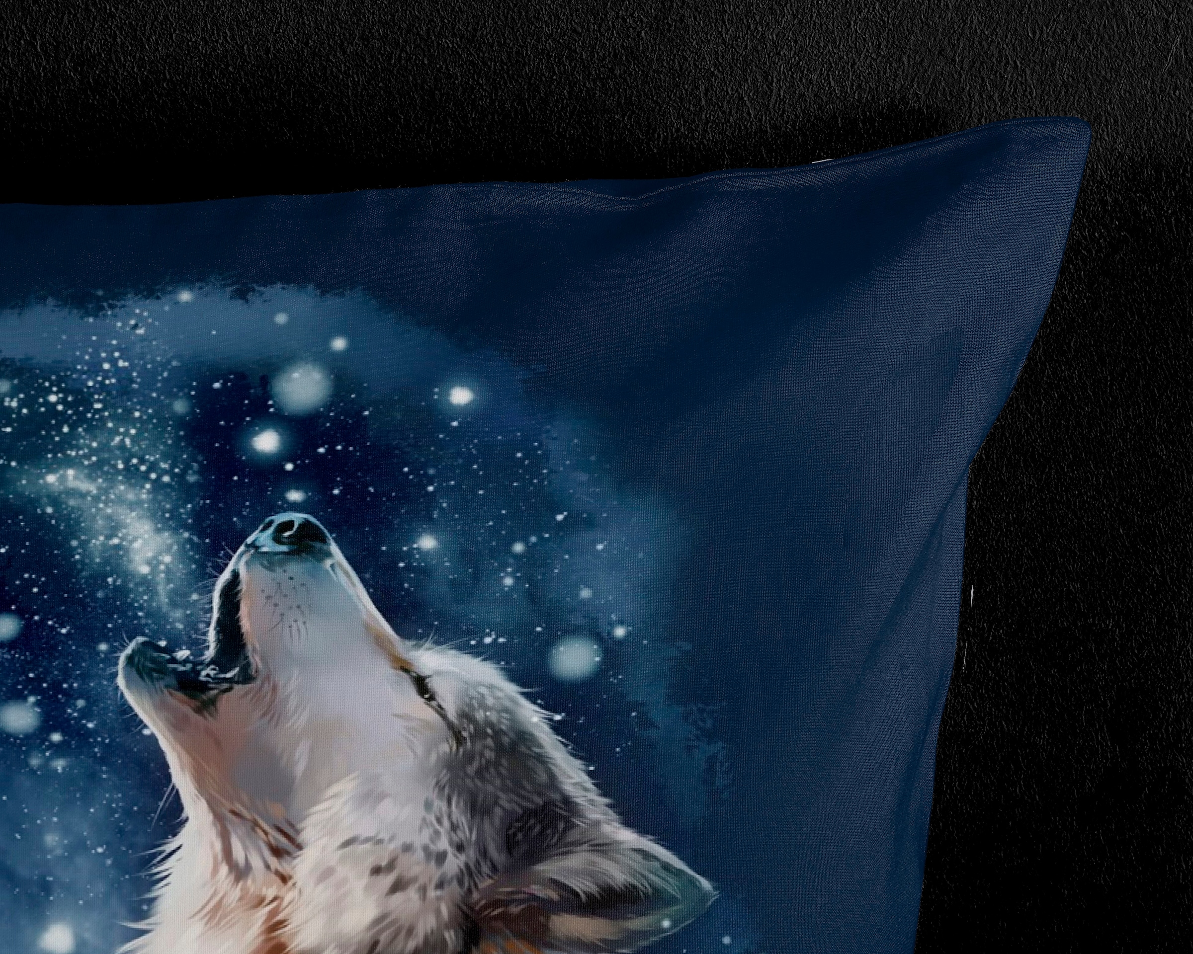 PURE luxury collection Wendebettwäsche »Moon«, Mikrofaser, 135x200, Pflegeleicht, Reissverschluss, Wendeoptik, Wolf