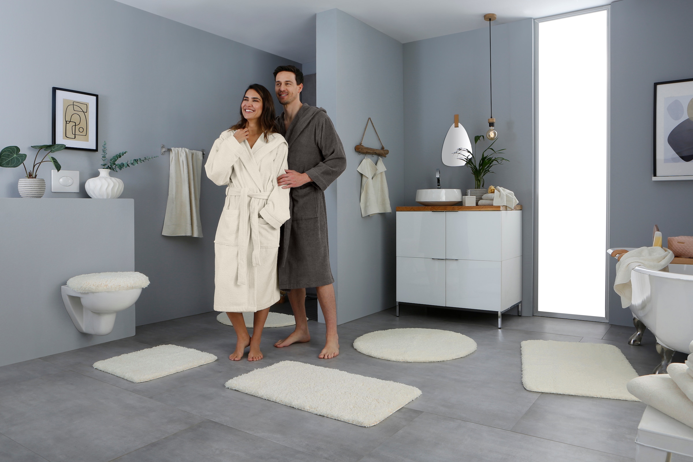 my home Badematte »Sanremo, Badvorleger, Badezimmer Teppich, sehr weich«, rutschhemmend beschichtet, fussbodenheizungsgeeignet-schnell trocknend, Badteppich, unifarben, rechteckig, rund & als 3-tlg. Set erhältlich