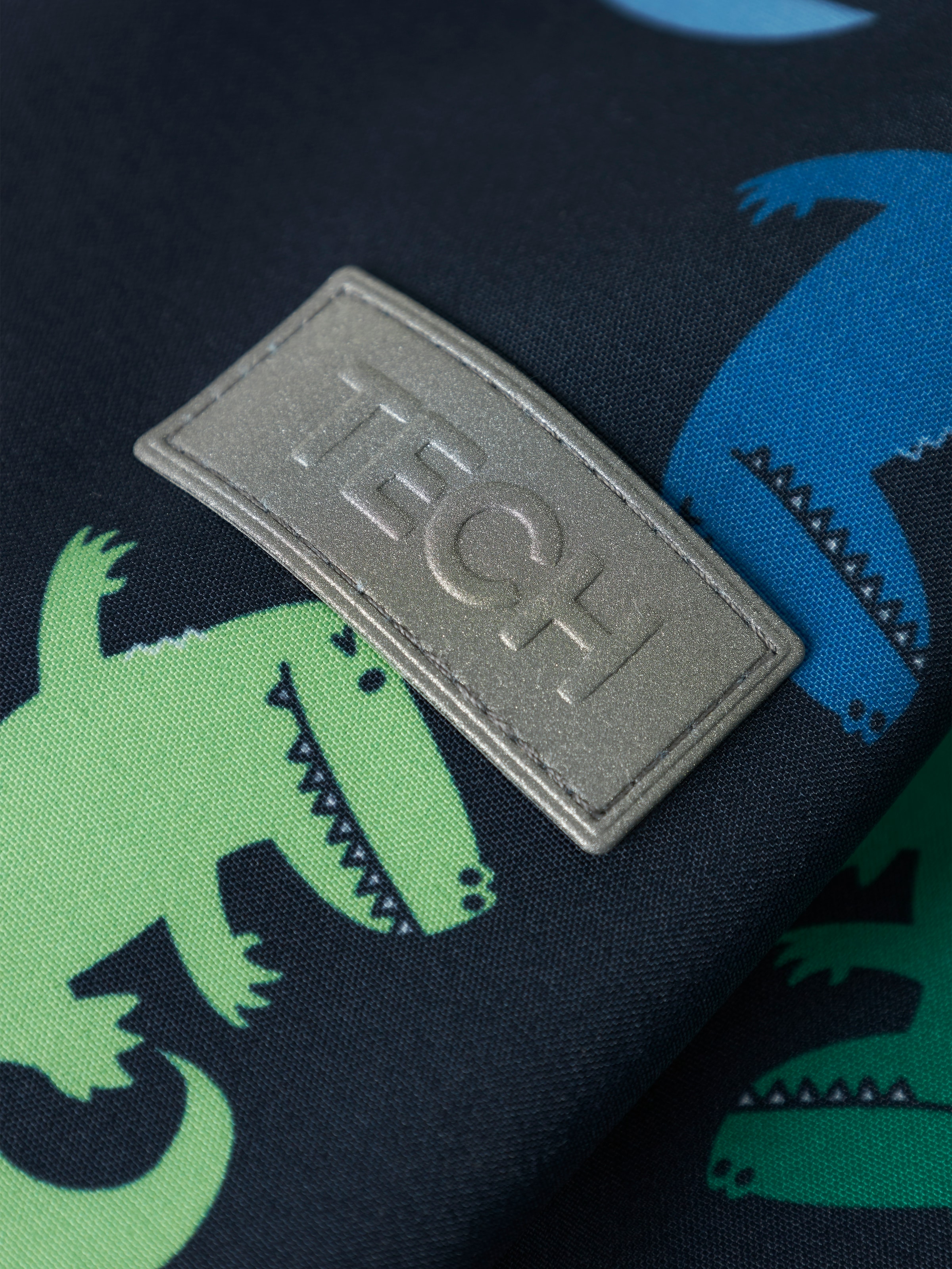 Name It Veste softshell »NMMMALTA05 SOFTSHELL JACKET AOP FO« mit Kapuze Materialmix, wasserdicht, winddicht, atmungsaktiv