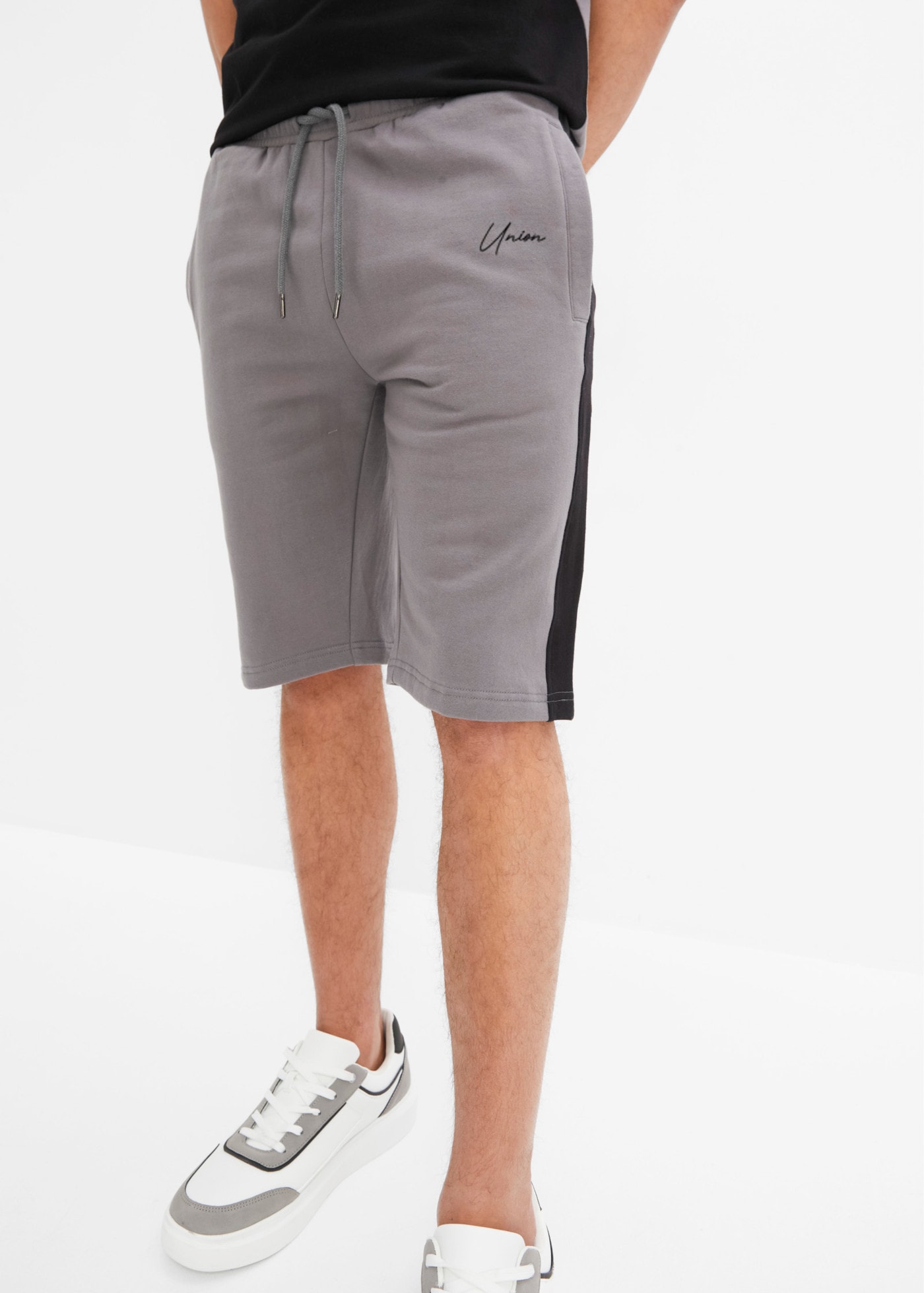 bonprix T-Shirt Set, 2er,  aus reiner Baumwolle, im 2er-Set, mit Sweat-Bermuda, regular fit