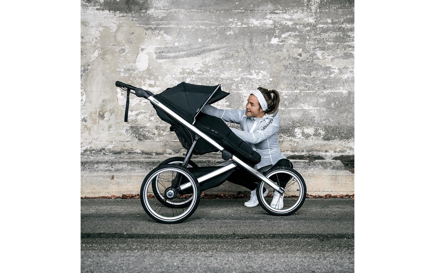 Thule Poussette pour enfants »Glide 2 Jet Black« 22 kilos