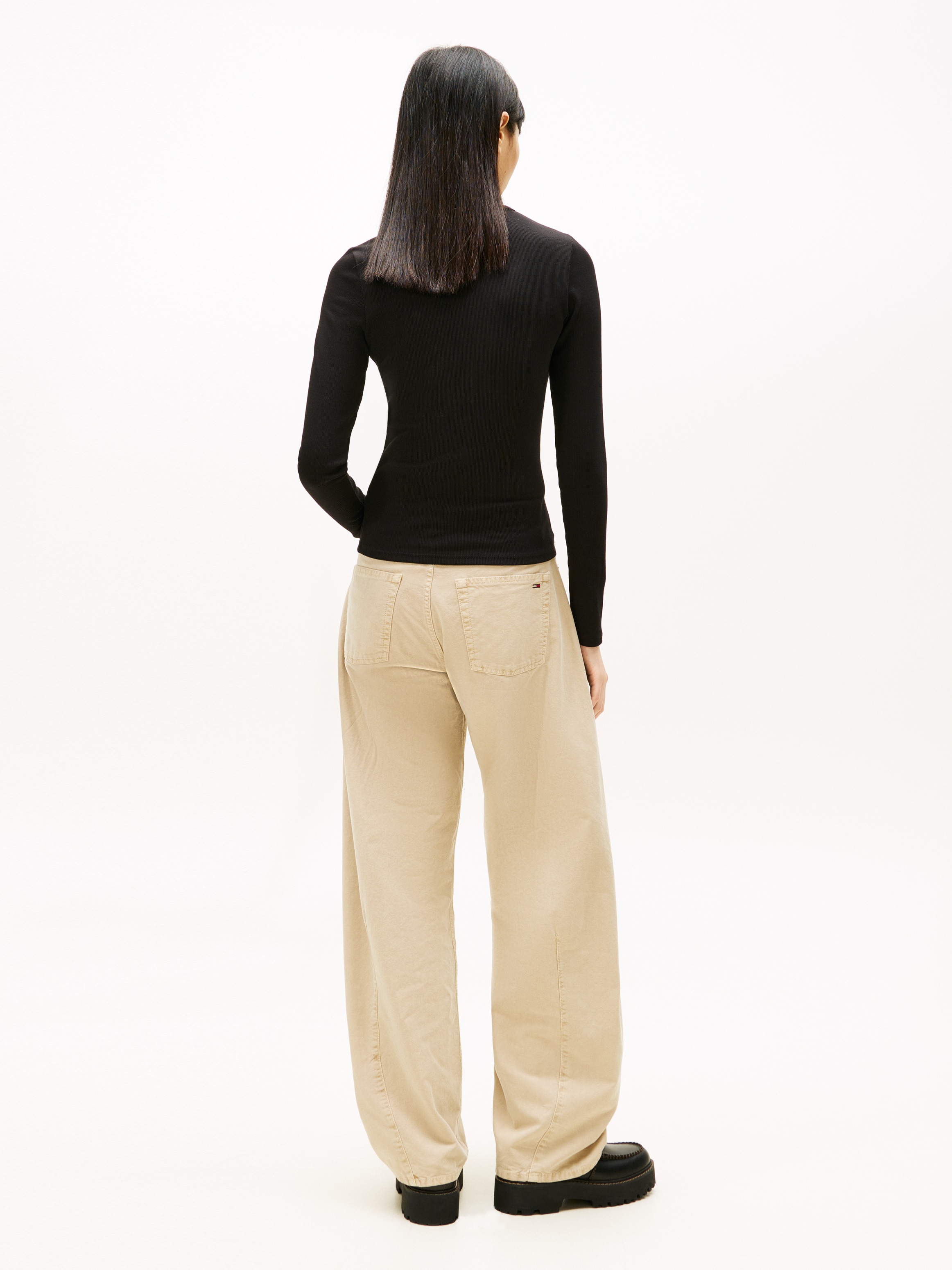 Tommy Jeans T-shirt à manches longues »TJW SLIM LS BADGE TEE EXT« Baumwollmischung, Stretch, slim fit