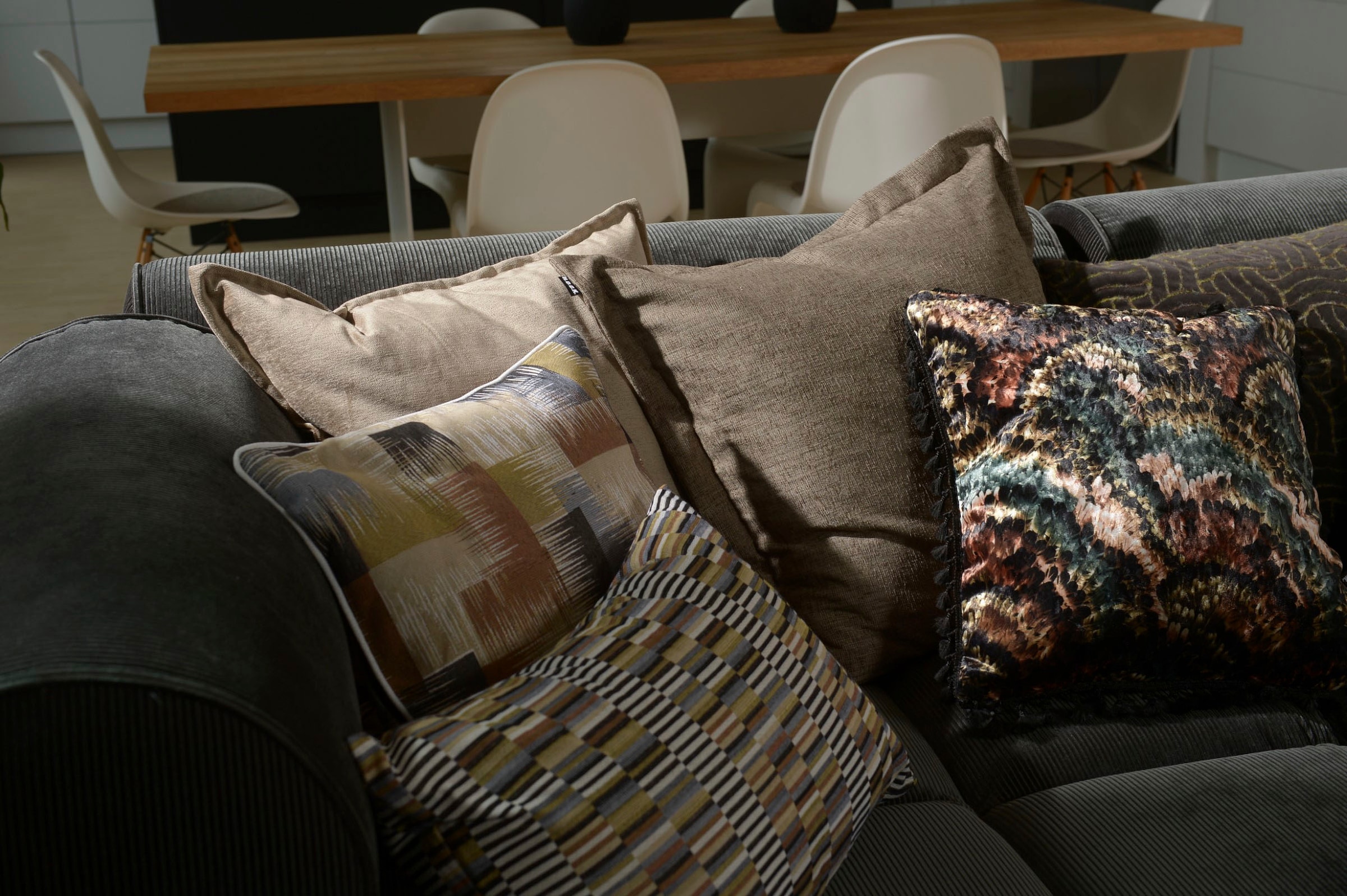 H.O.C.K. Dekokissen »Monti« mit weissem Keder, Kissenhülle mit Füllung, 1 Stück