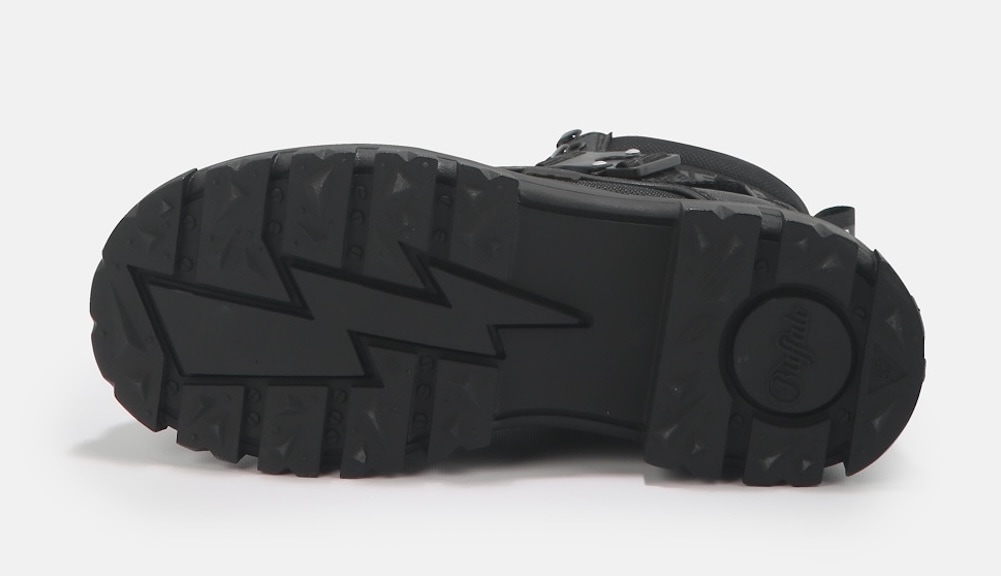 Buffalo Winterboots »Aspha Com1 Vegan«  Schnürstiefelette, Plateauboots mit Innen-Reissverschluss