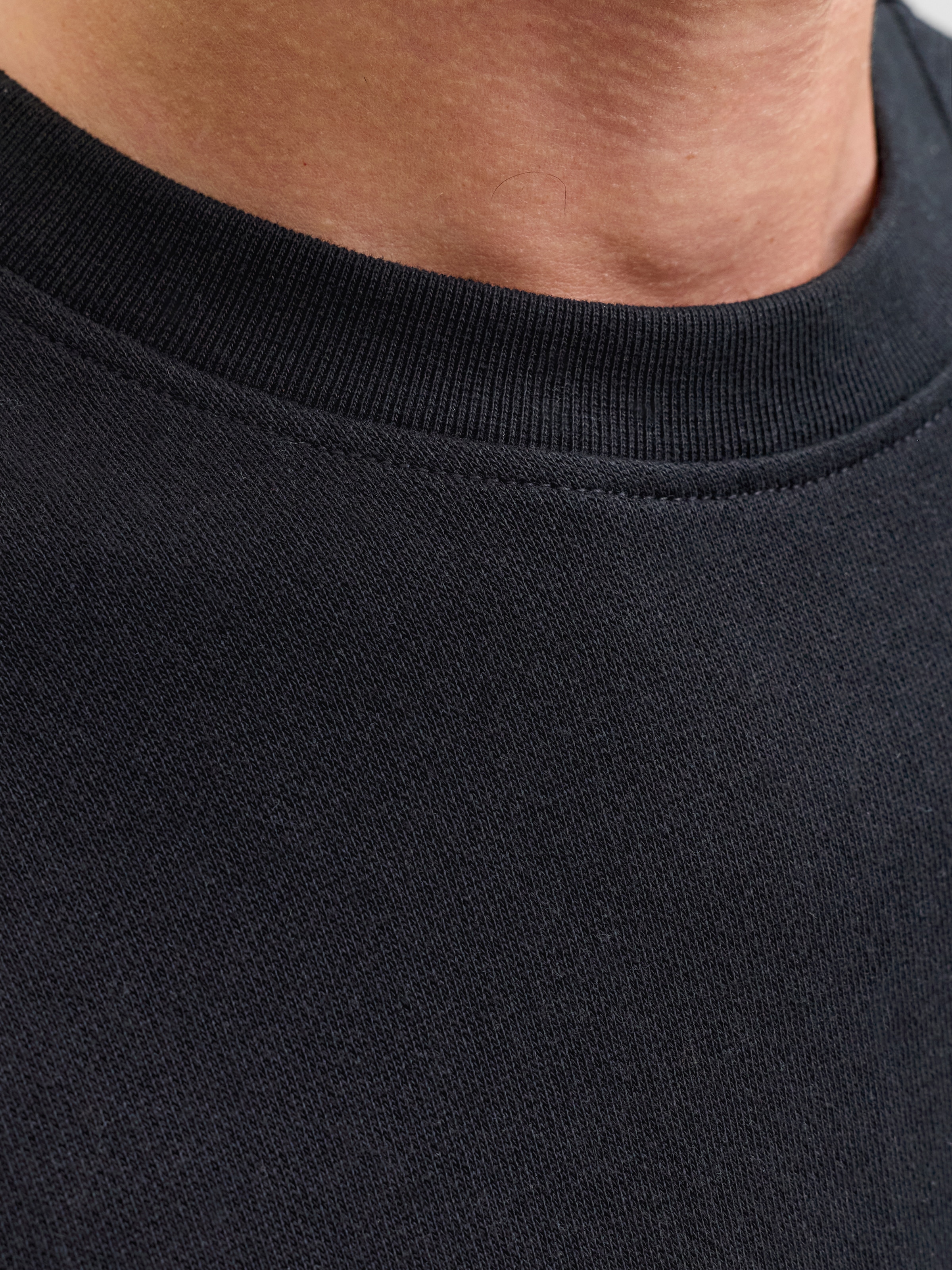 Jack & Jones PlusSize Sweat-shirt »JJEARCHIVE GRAPHIC SWEAT CN NOOS PLS«, mélange coton, coupe décontractée
