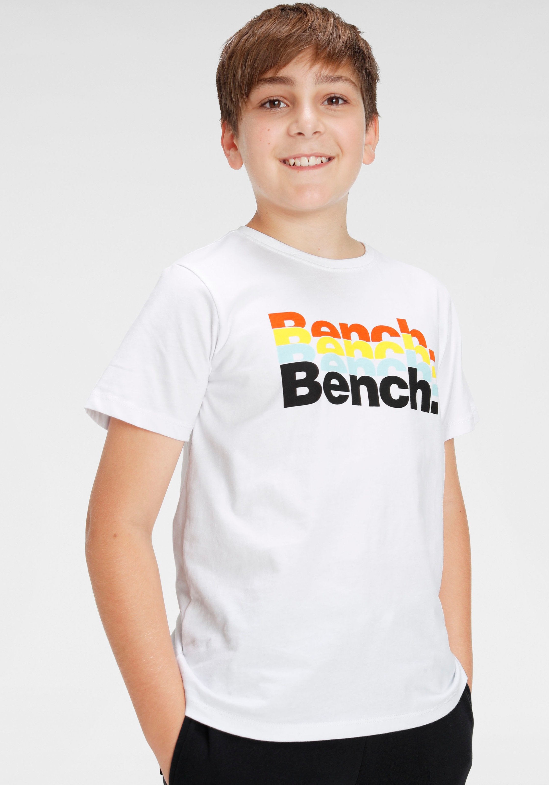 Bench. T-Shirt & Bermudas, (Set, 2 tlg.) sans frais de livraison sur
